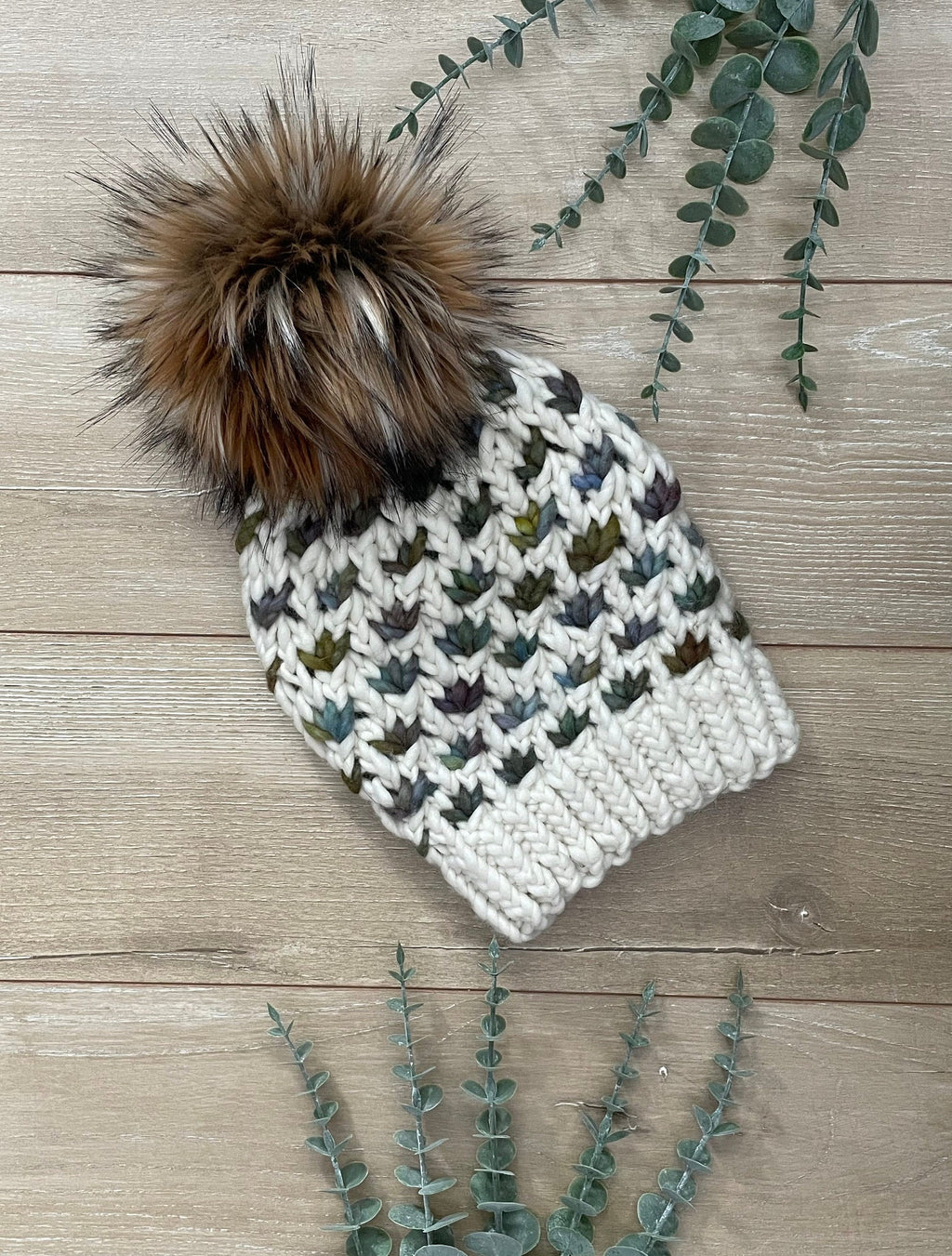 Lotus flower knit beanie size small