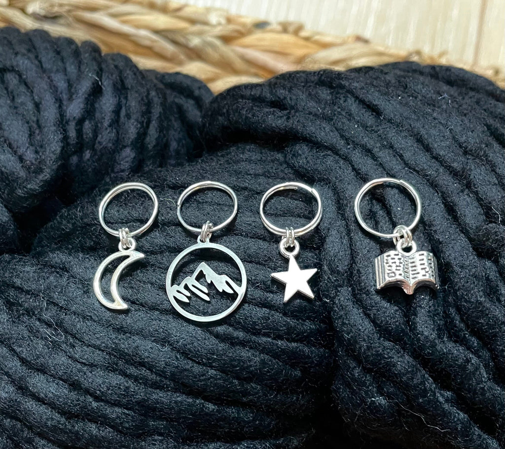 Acotar inspired stitch markers
