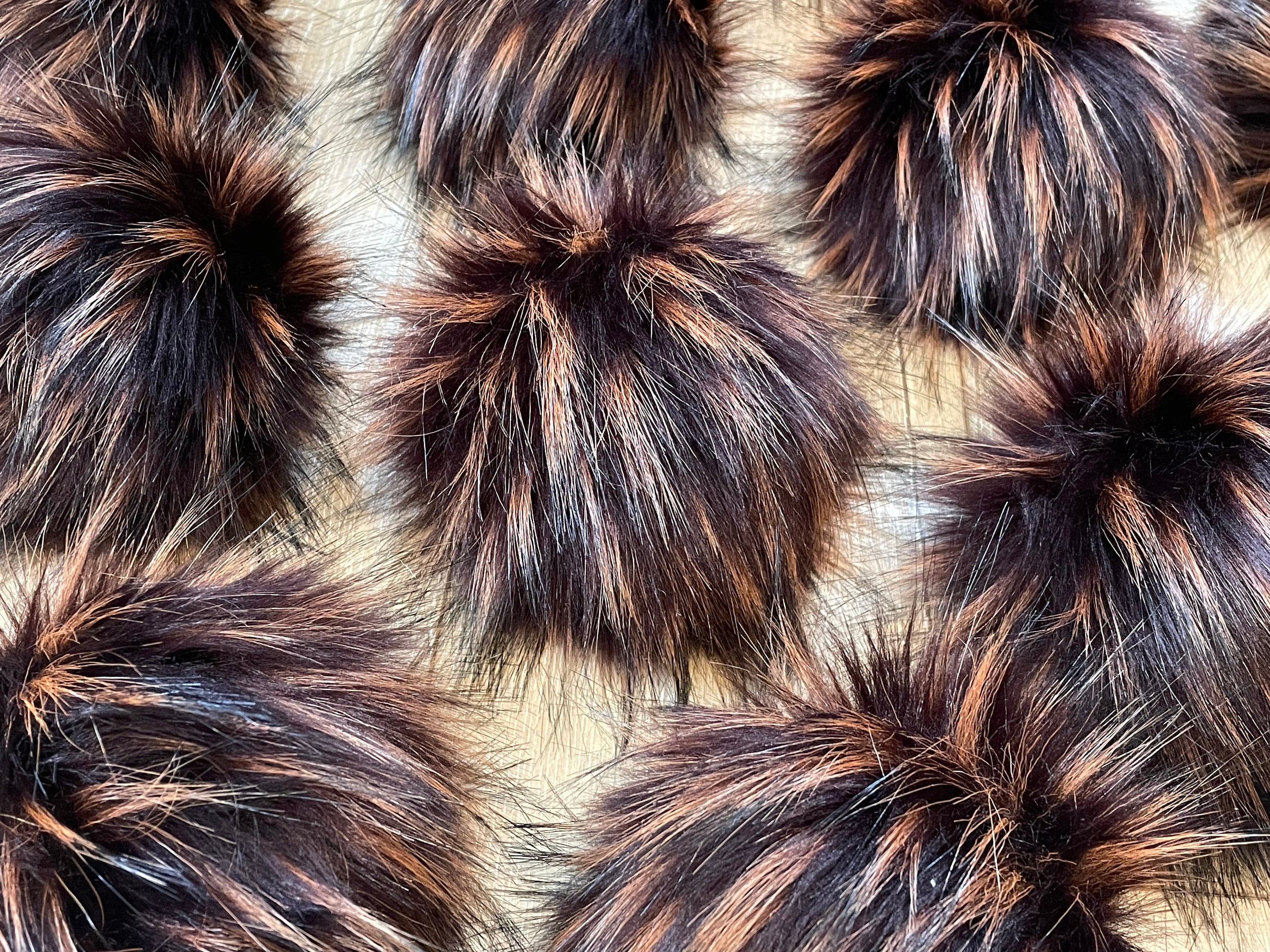 Toffee luxe faux fur pom pom