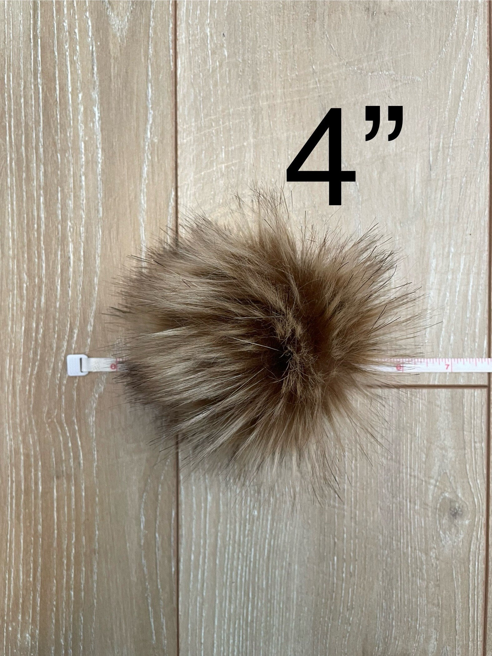 Highland Pom faux fur Pom Pom