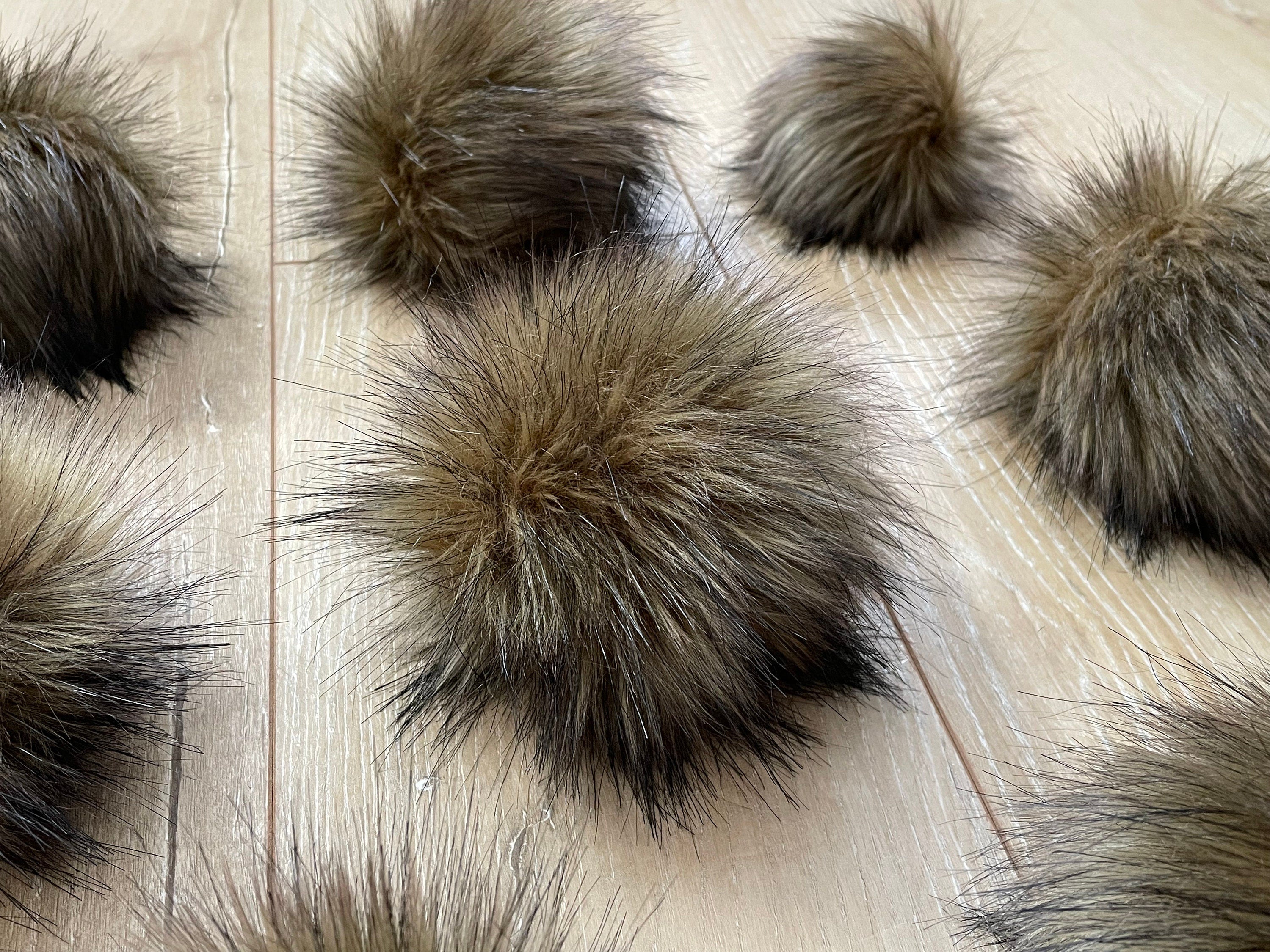 Coffee cake faux fur pom pom