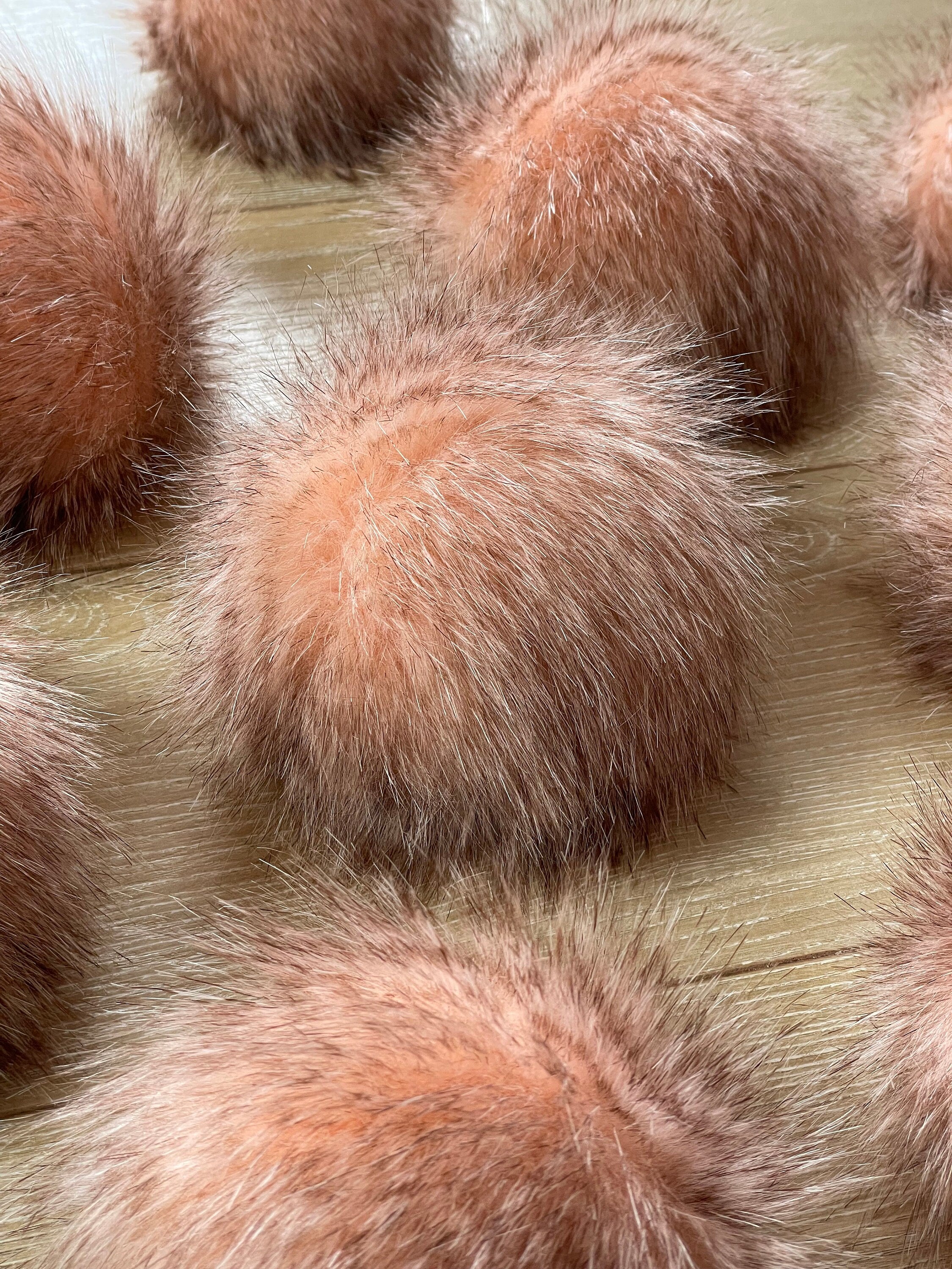 Pheasant luxe Pom