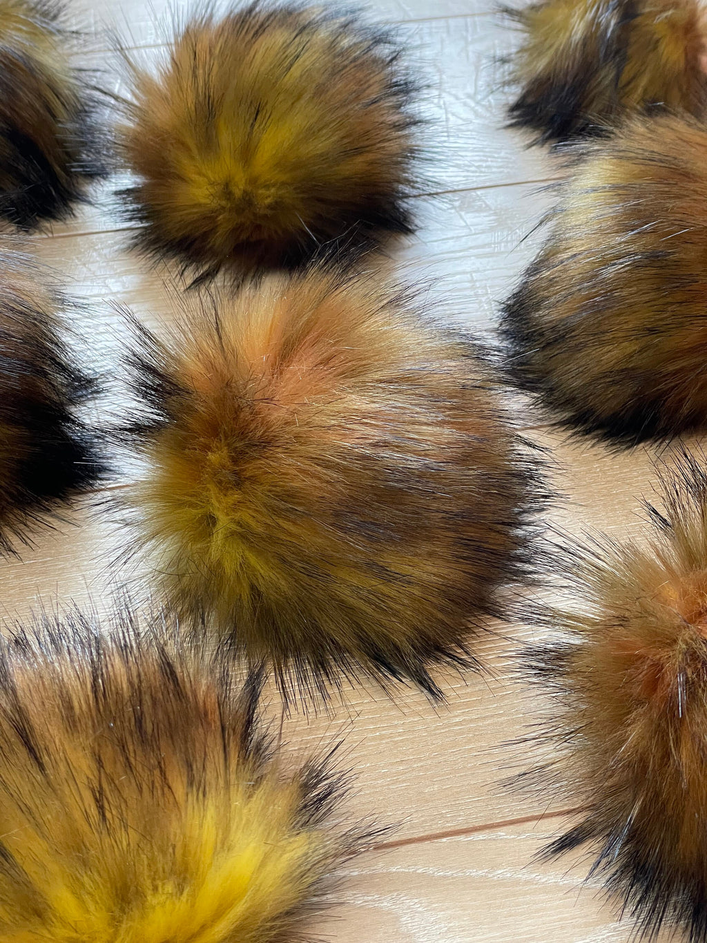 Autumn leaves luxe Pom