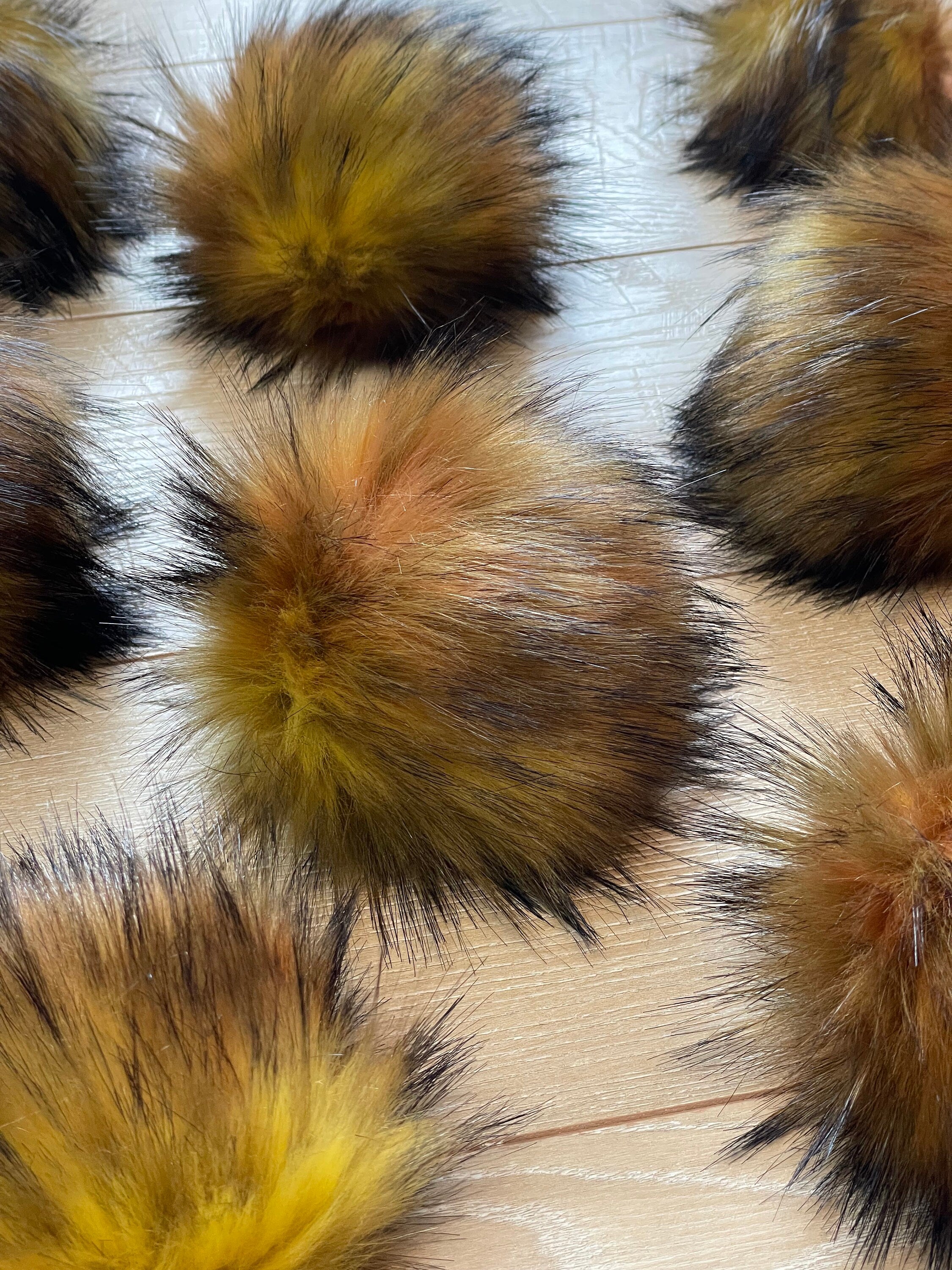 Autumn leaves luxe Pom