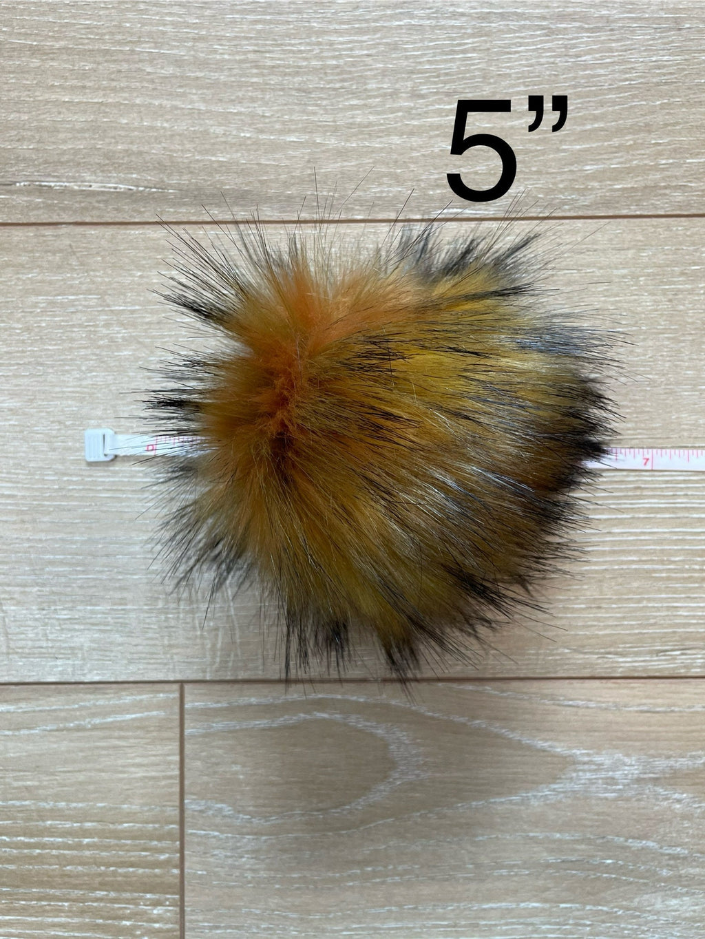 Autumn leaves luxe Pom