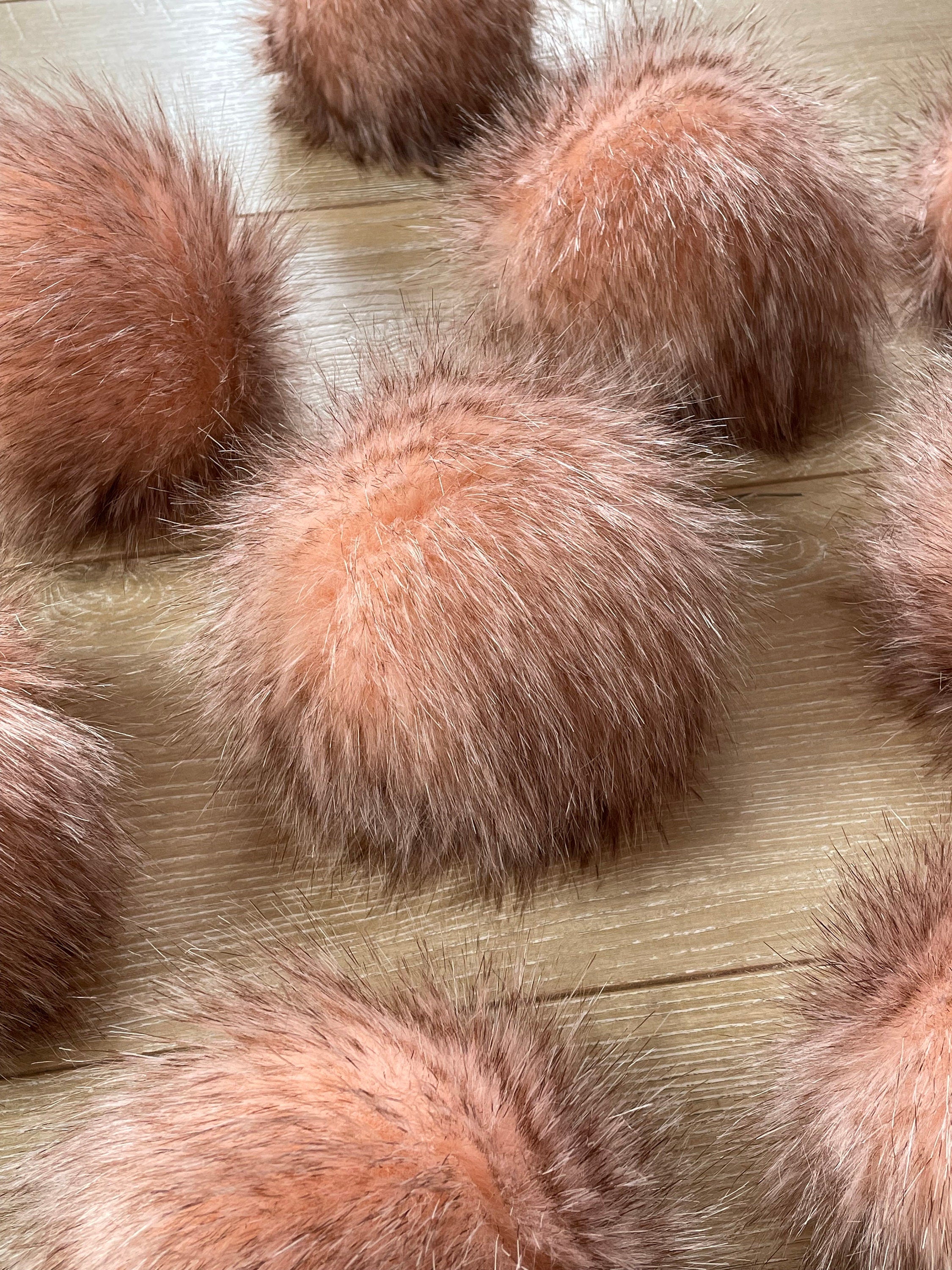 Pheasant luxe Pom