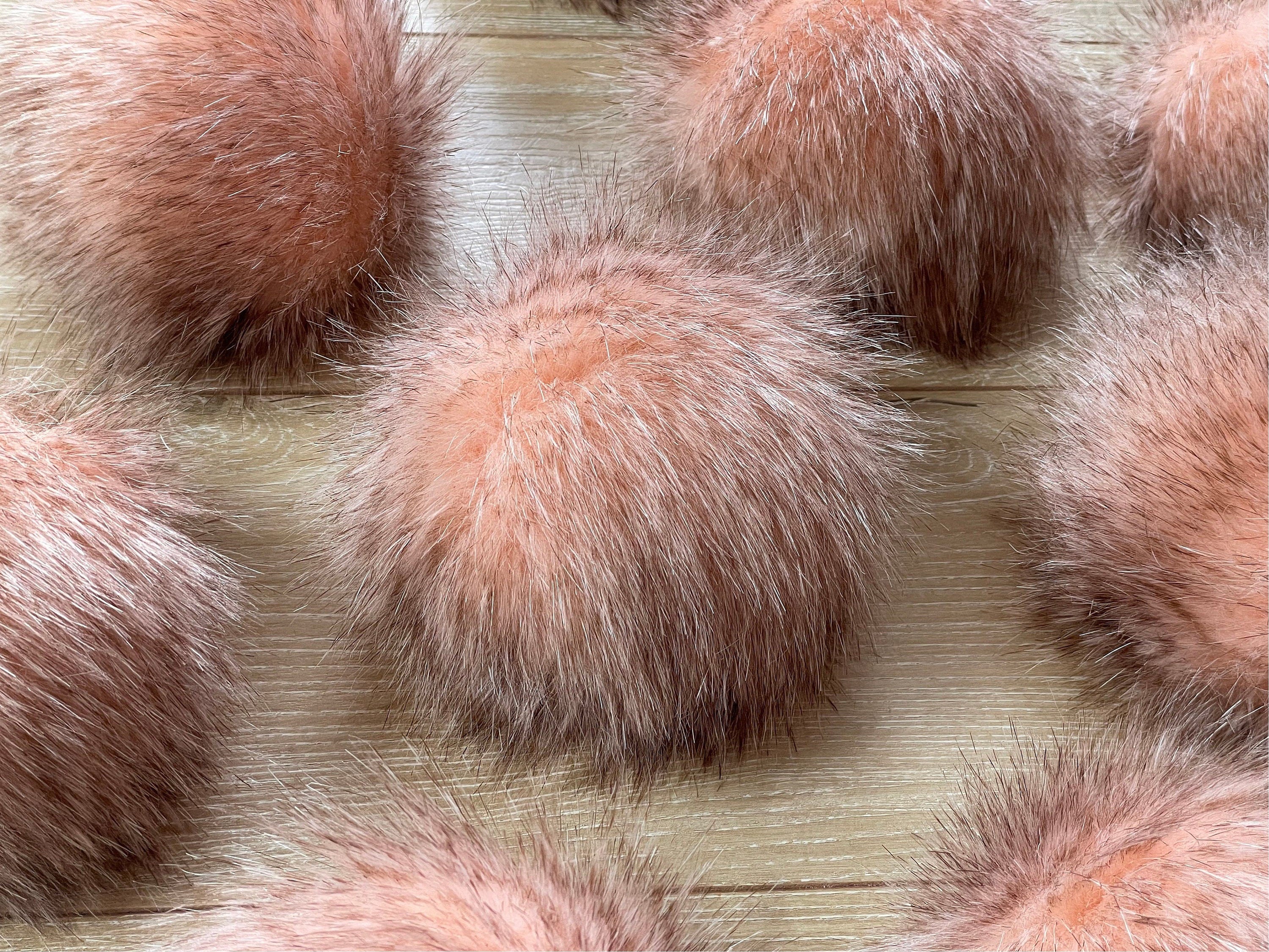 Pheasant luxe Pom