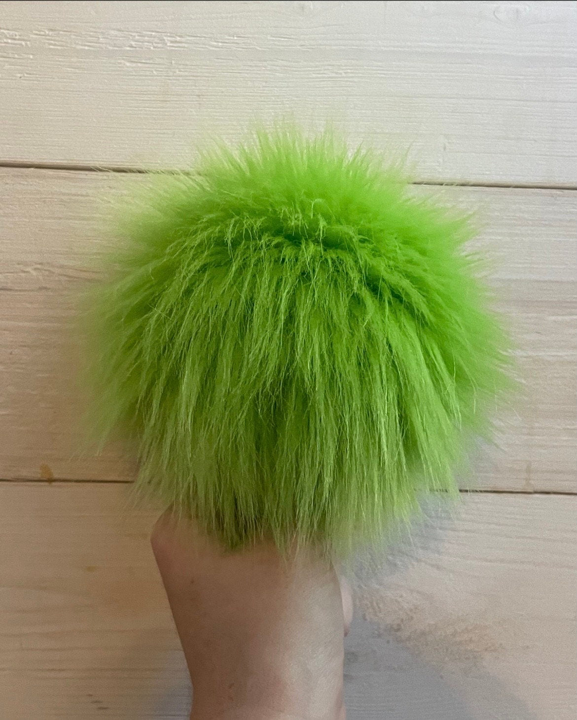 Lime green Pom