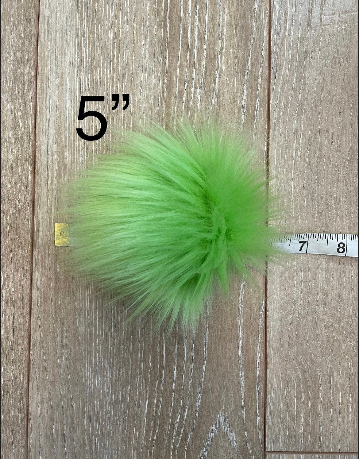 Lime green Pom