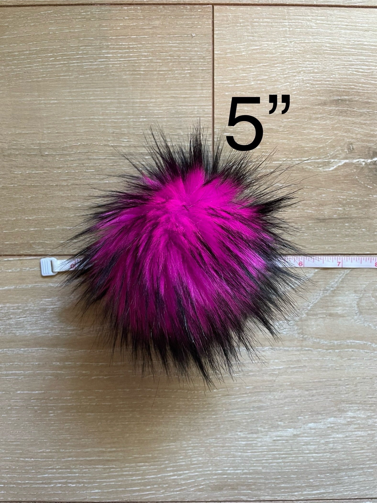 Pink nights faux fur pom pom