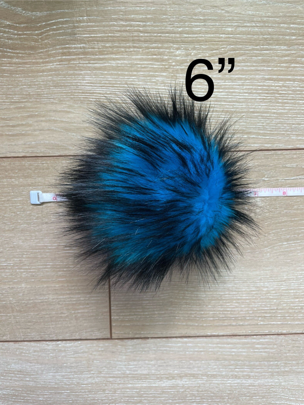 Blue nights faux fur pom pom