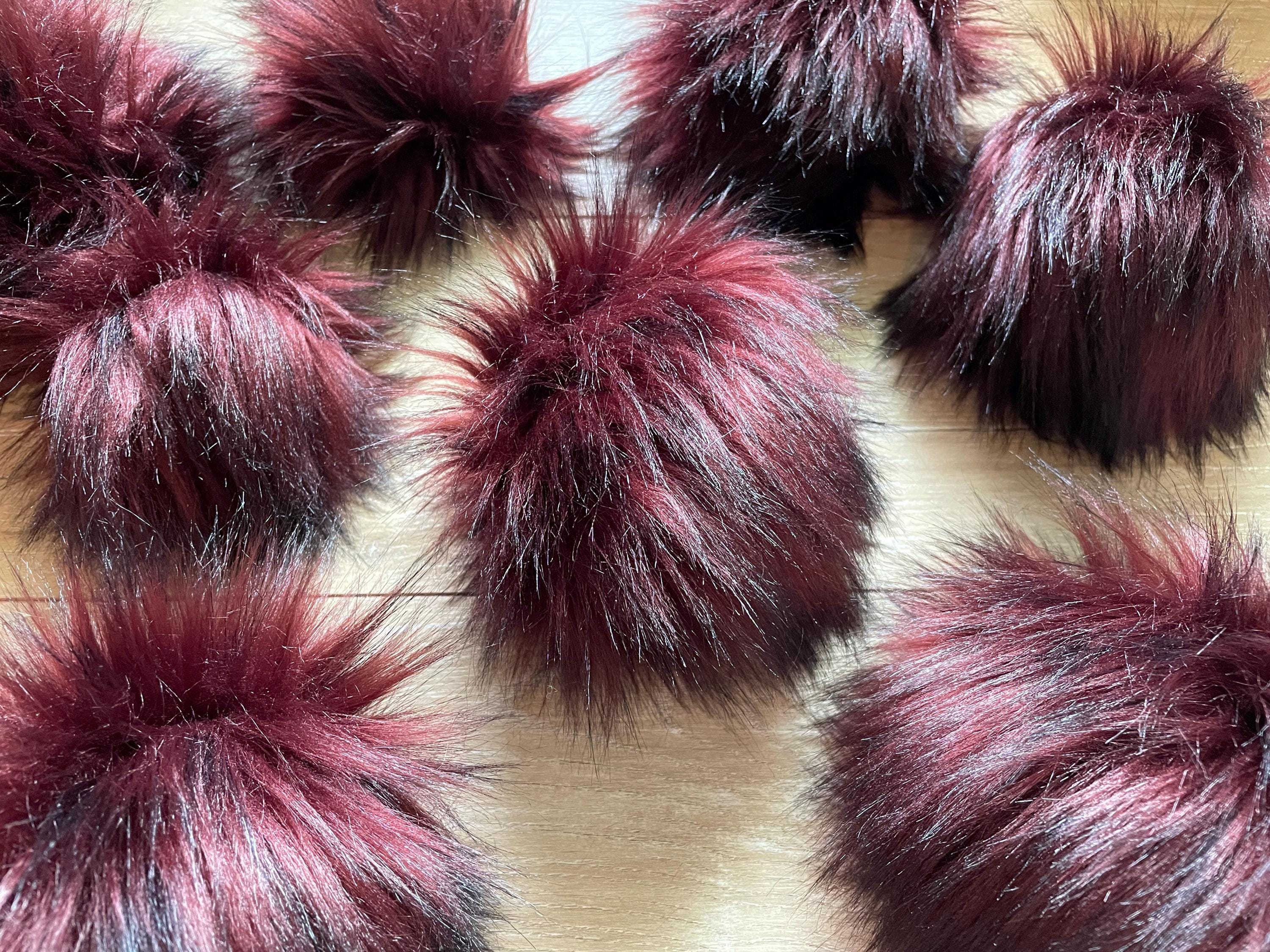 Winery faux fur pom pom