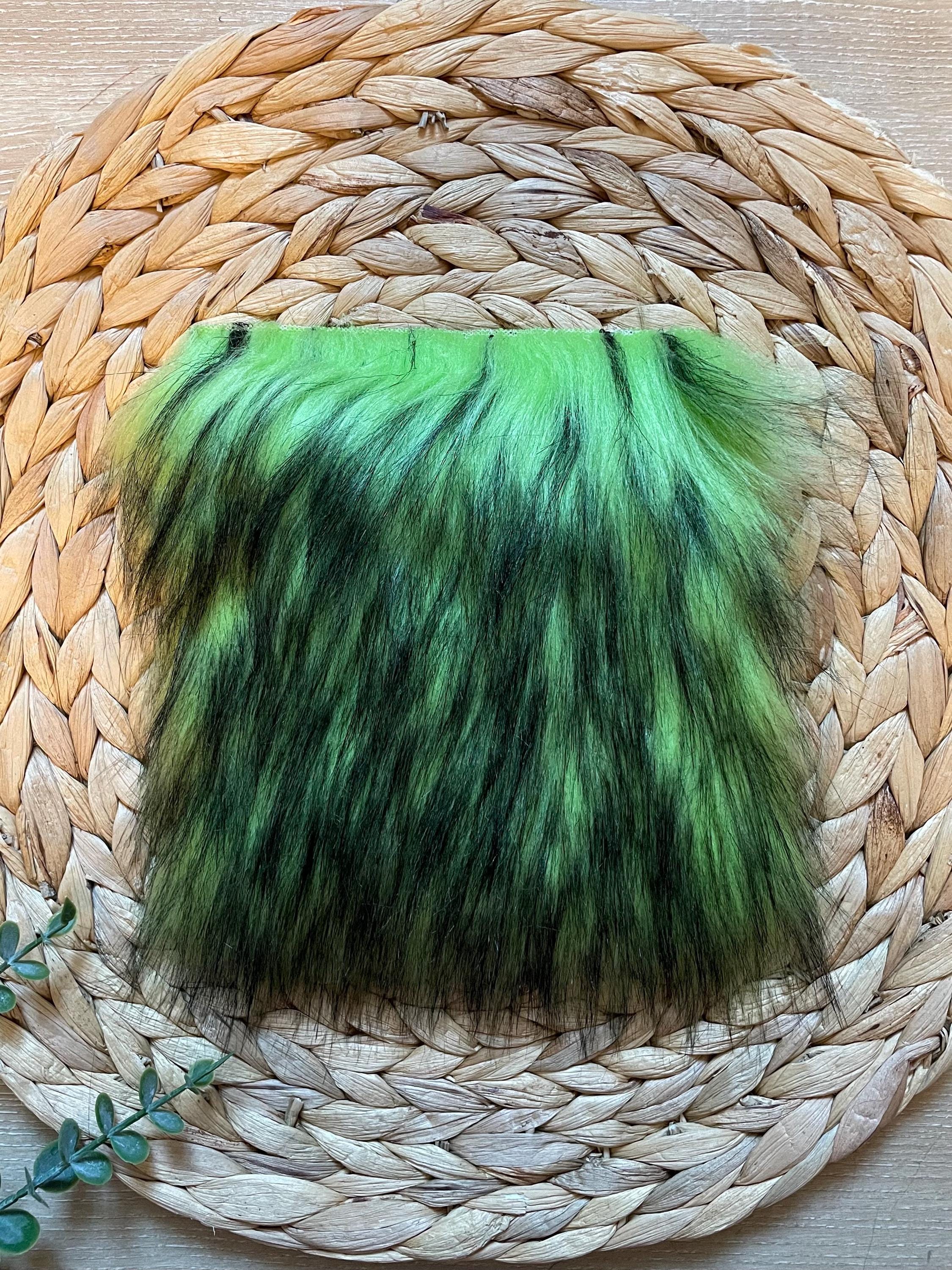 DIY Sour Apple SQUARE Faux fur Pom Pom