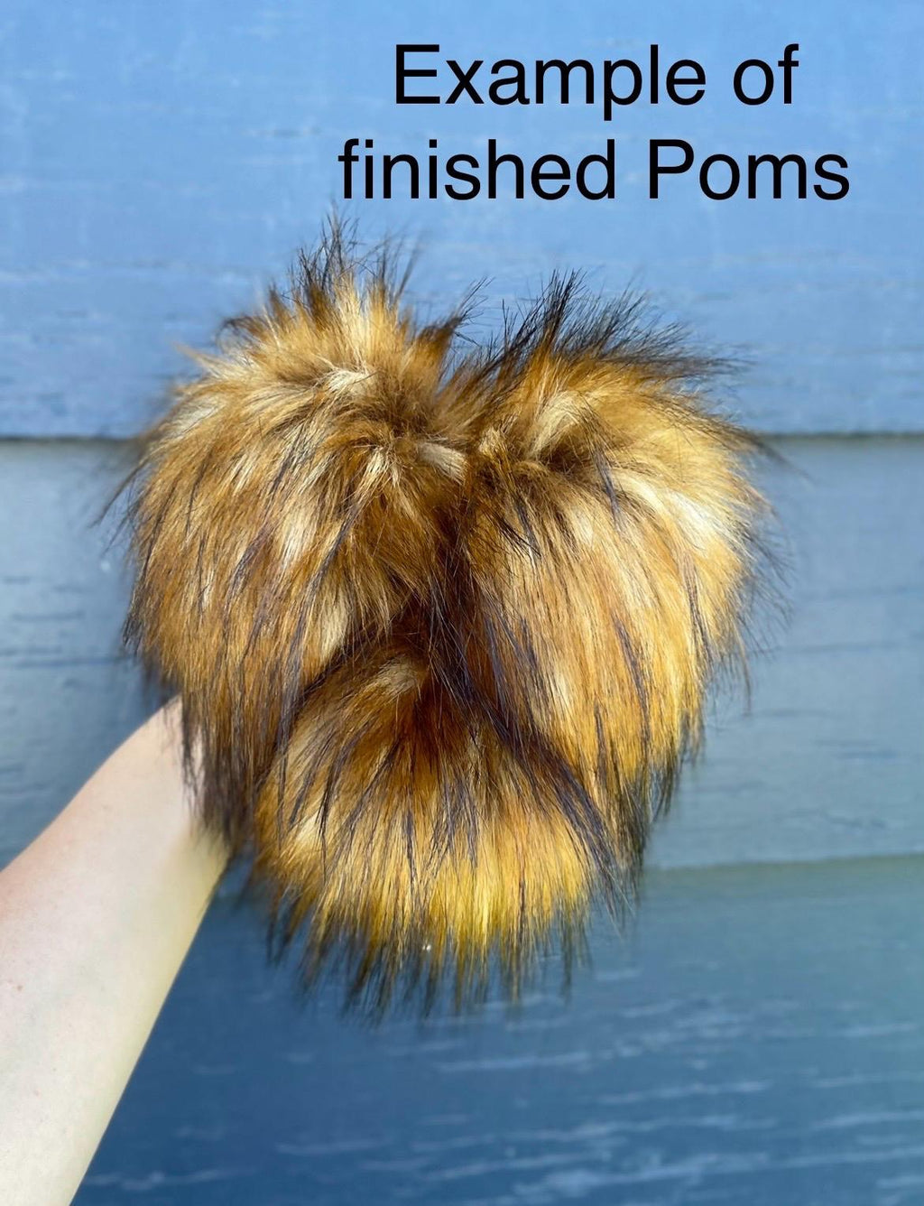 DIY Goldy SQUARE Faux fur Pom Pom