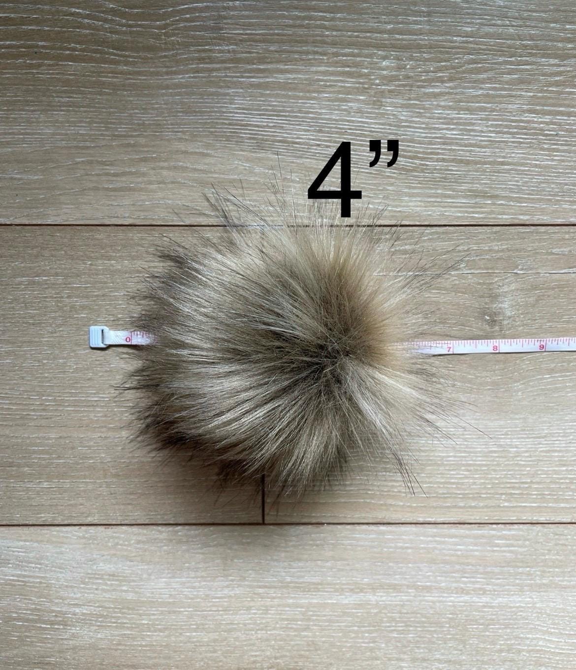 DIY Perfect SQUARE Faux fur Pom Pom