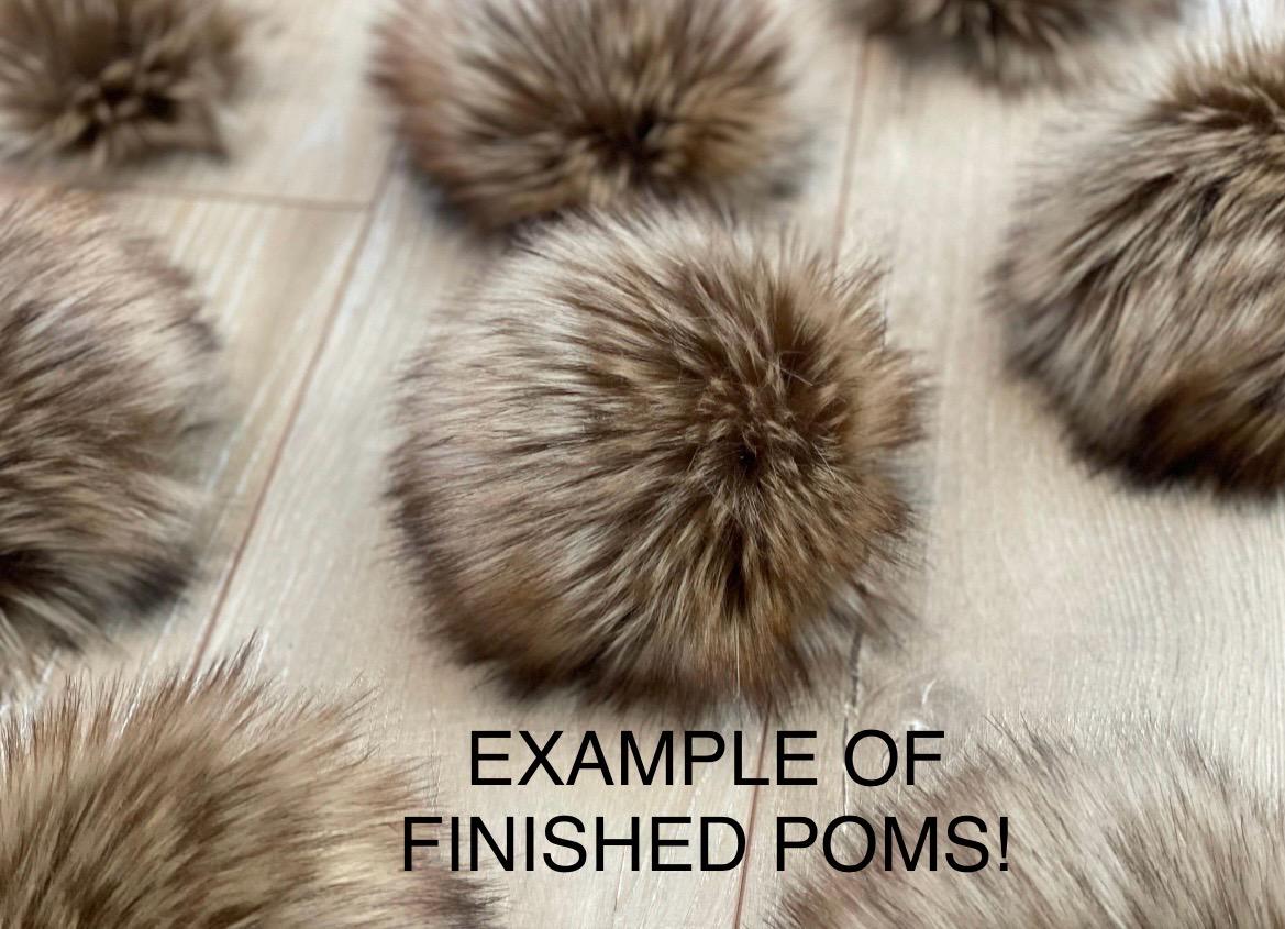 DIY Highland SQUARE Faux fur Pom Pom