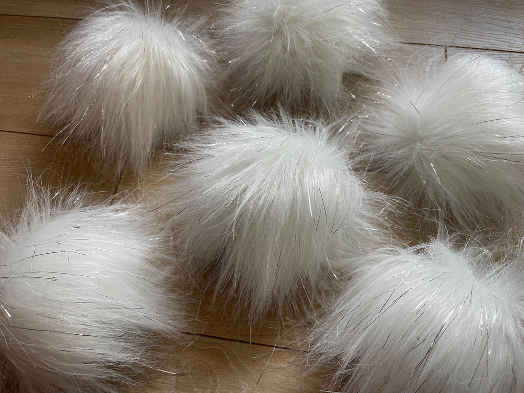 White Pom Pom with tinsel