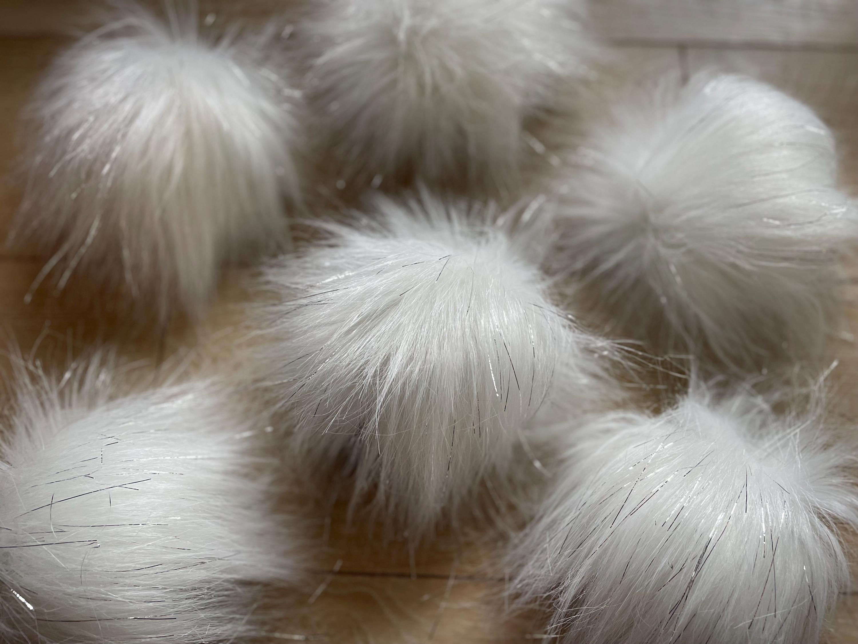 White Pom Pom with tinsel