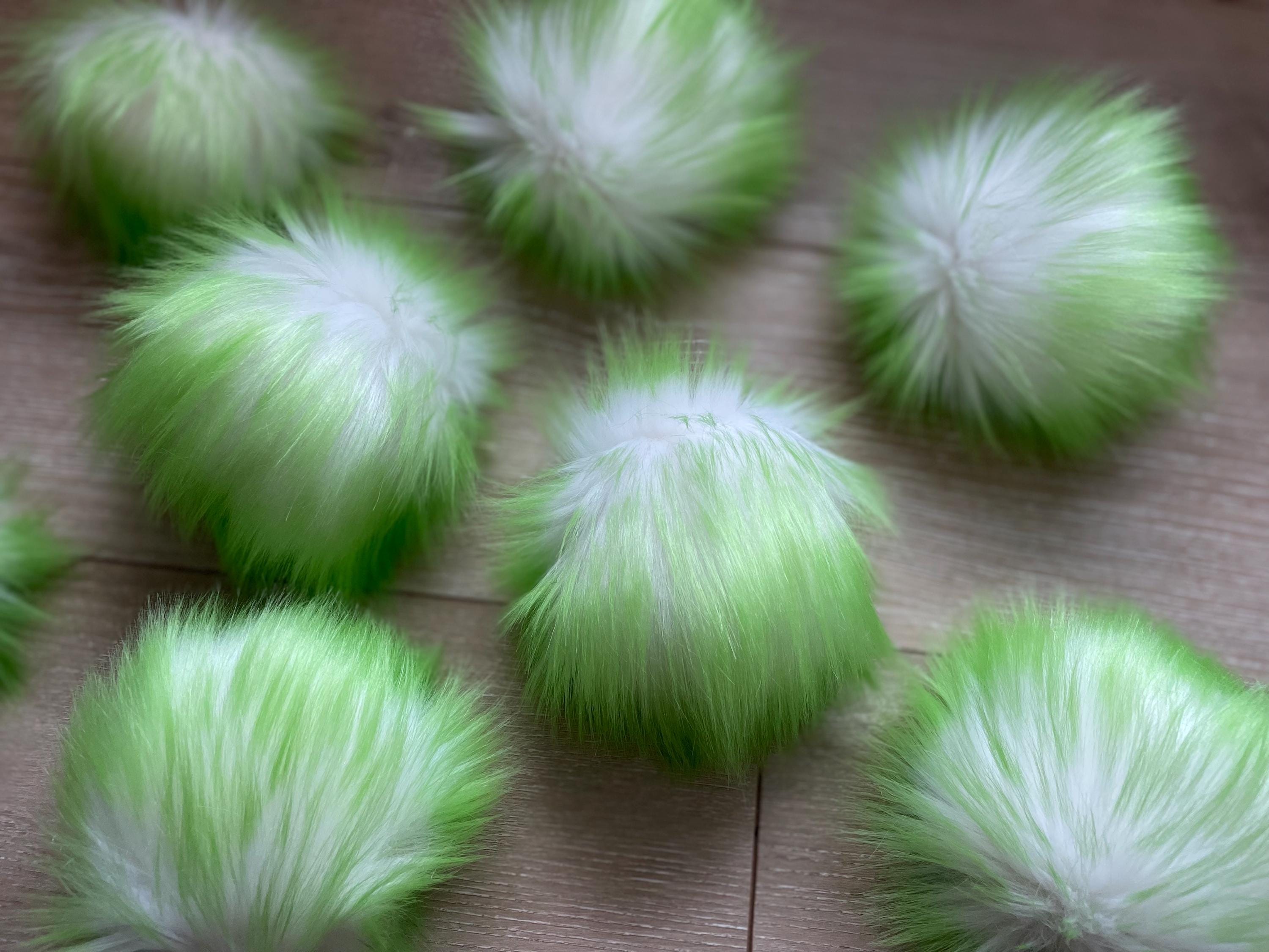Lime green tips Pom
