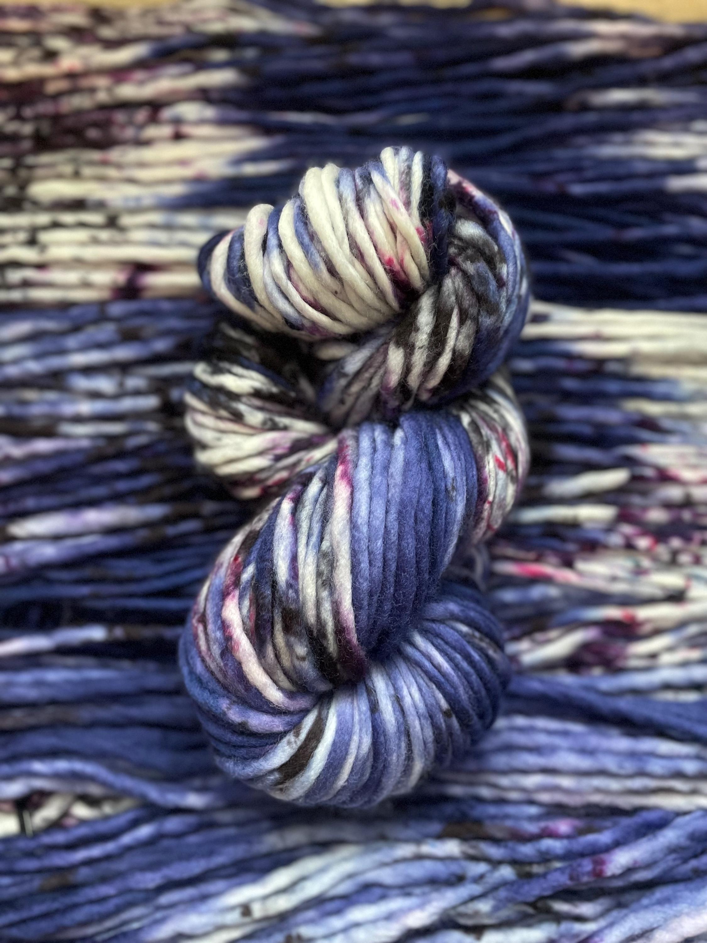 Violet eyes Hand dyed super bulky merino wool, size 6 purple blue, speckled, solid, multicolor, indie dye, superwash