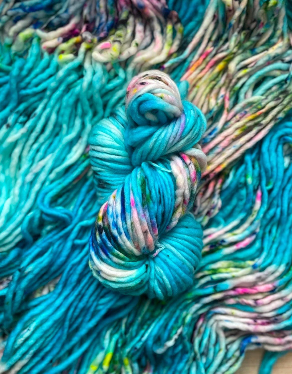 Jellybeans hand dyed super bulky merino wool yarn