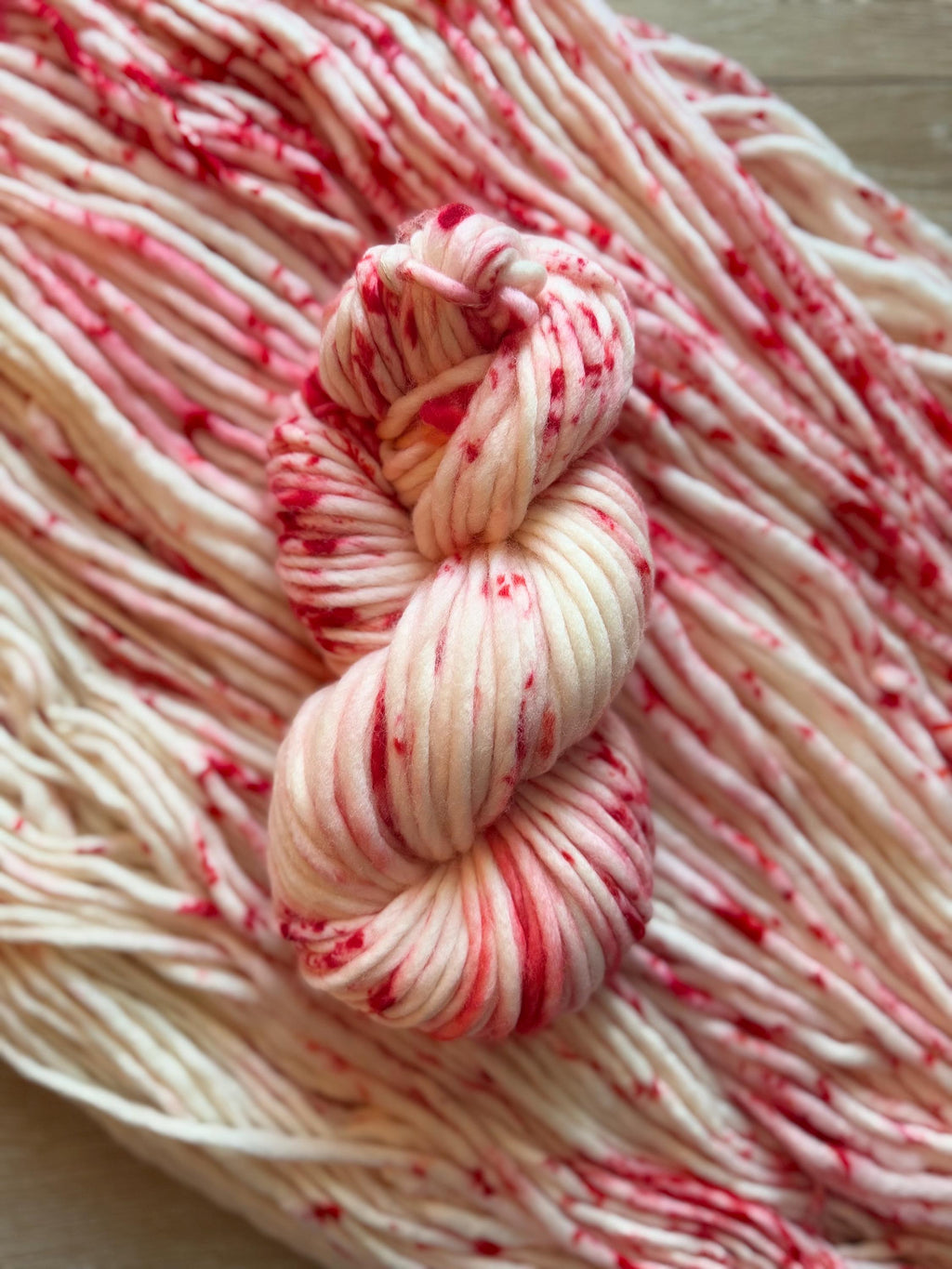 Xoxo Hand dyed super bulky merino wool, size 6 red pink,natural, speckled, solid, multicolor, indie dye, superwash Valentine’s Day