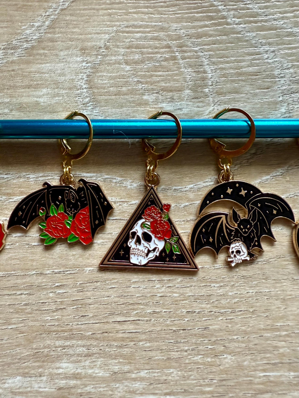 Stitch markers, crochet, knit, gold plated, round clasp, 5 pack, skull, red rose, knitting, open and closet, gothic, emo, goth, dark, black
