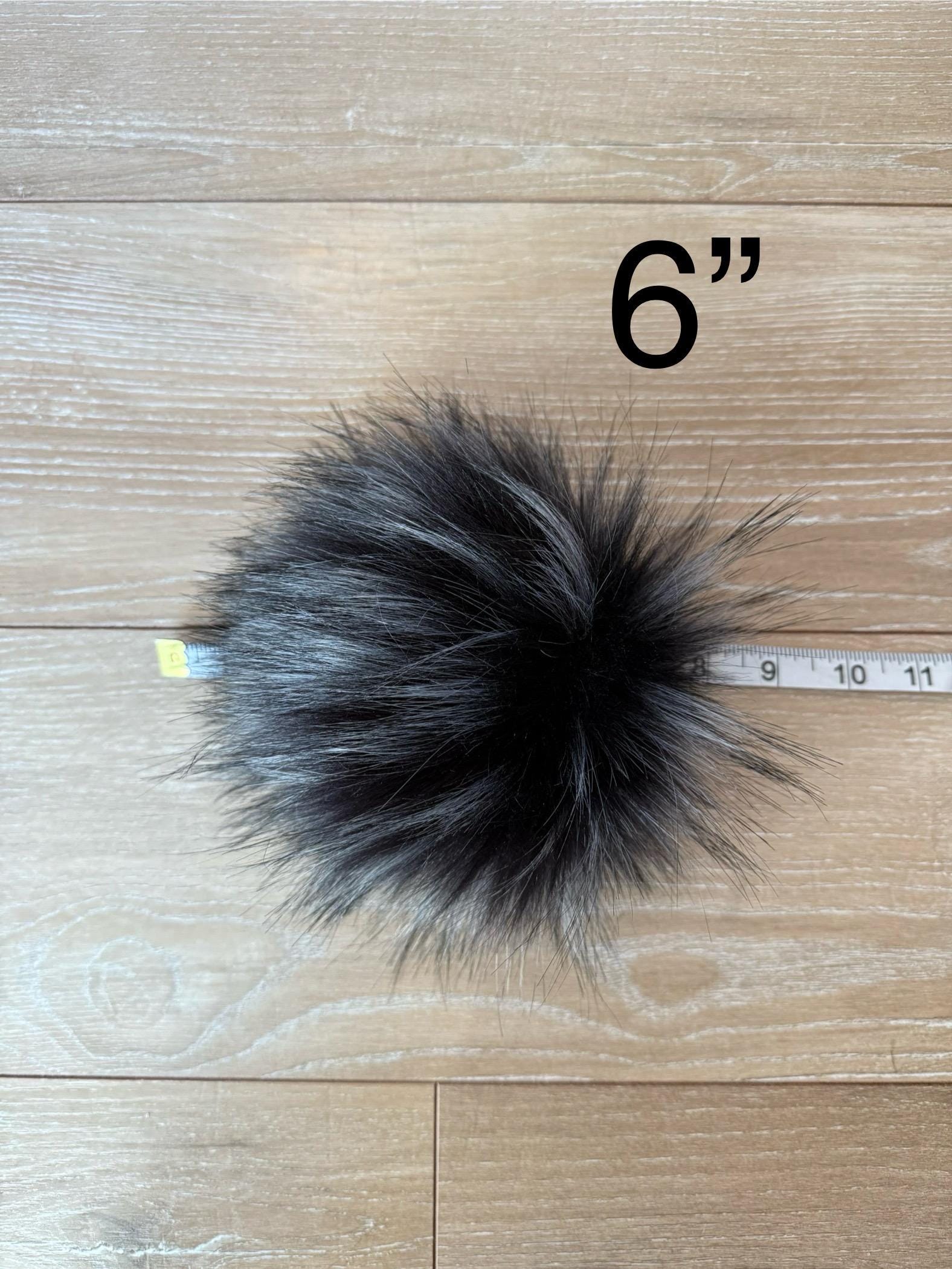 Black cat Luxe faux fur pom pom