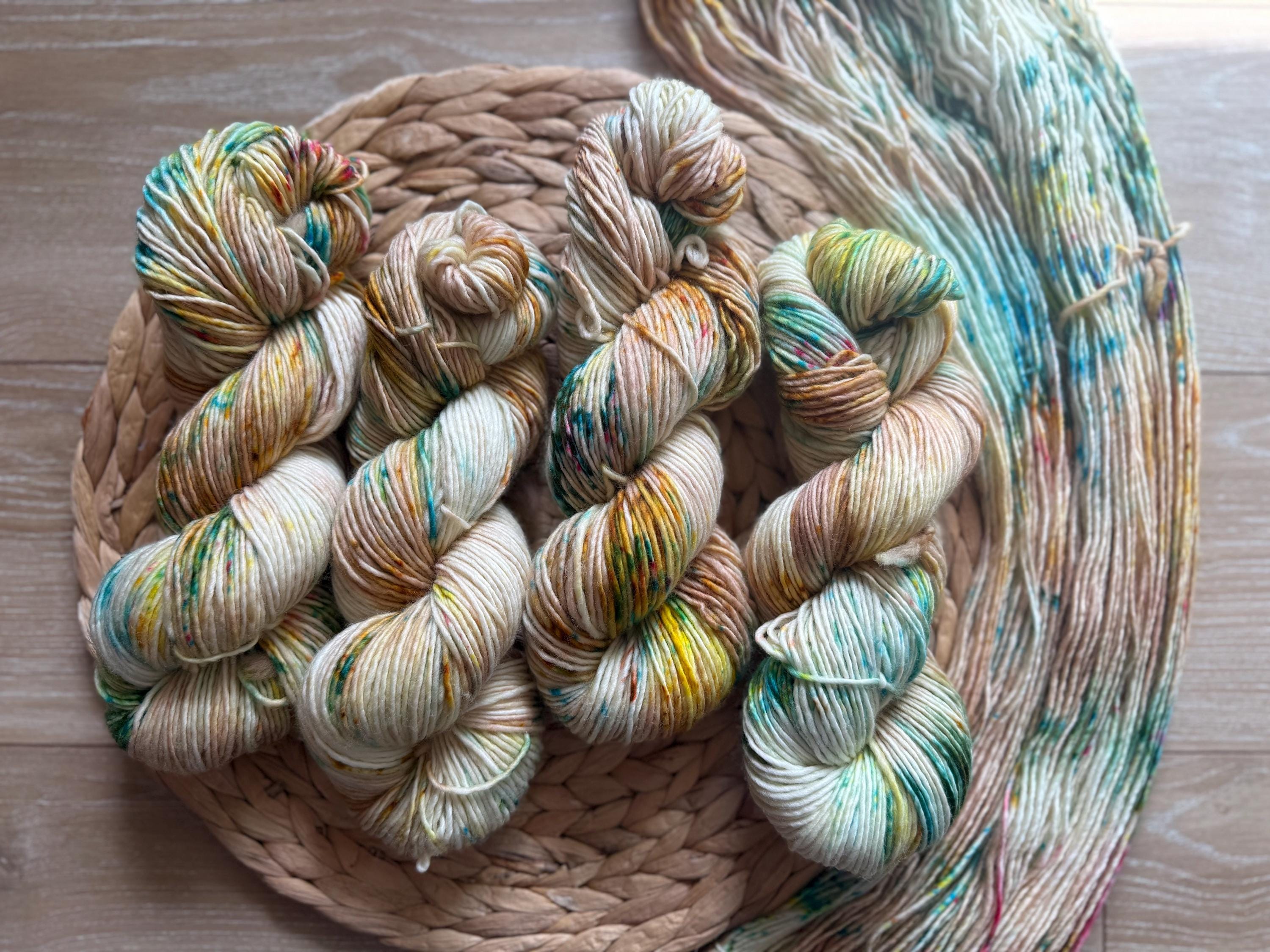 Elain hand dyed (worsted/aran) merino wool yarn