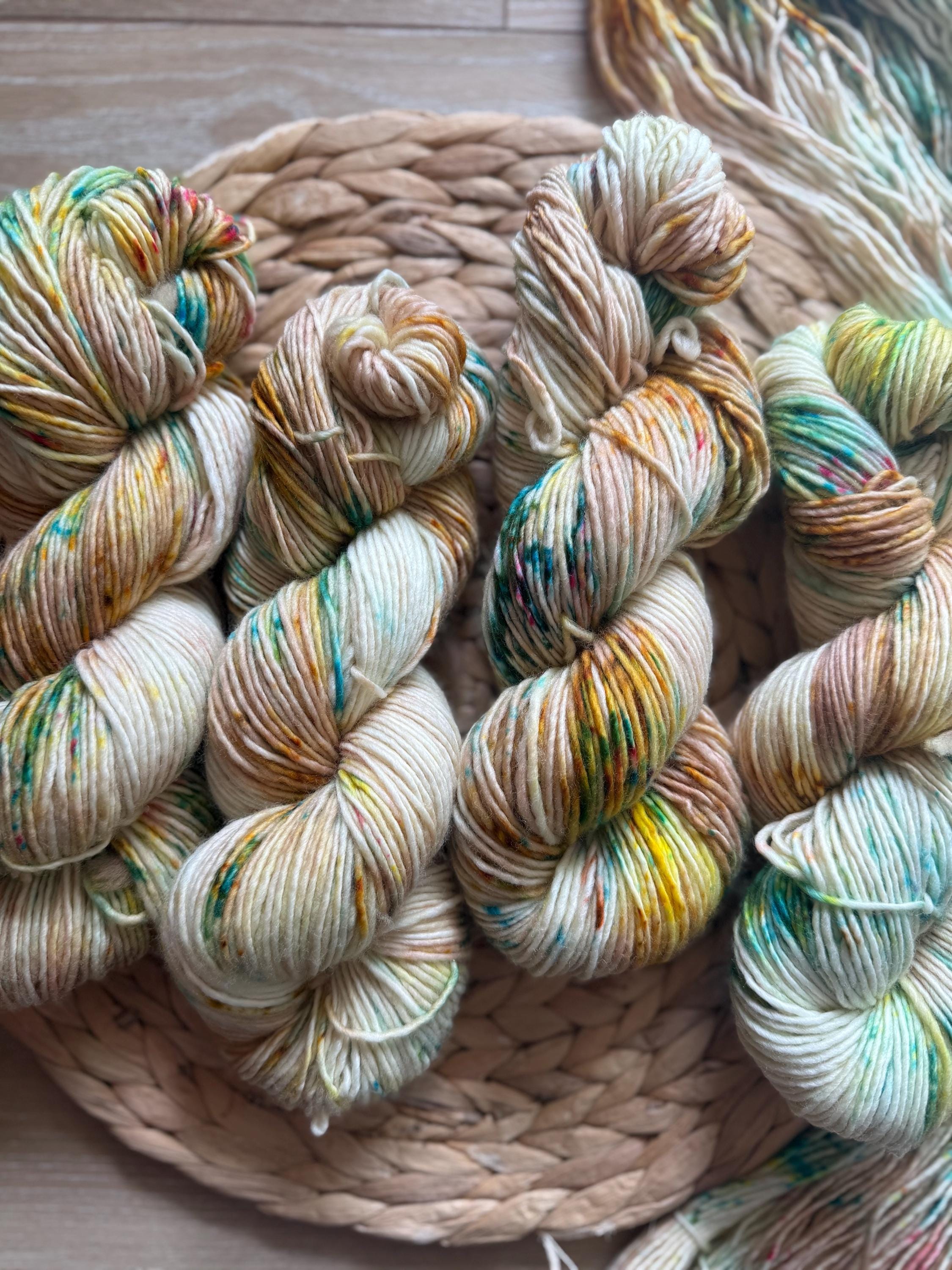 Elain hand dyed (worsted/aran) merino wool yarn