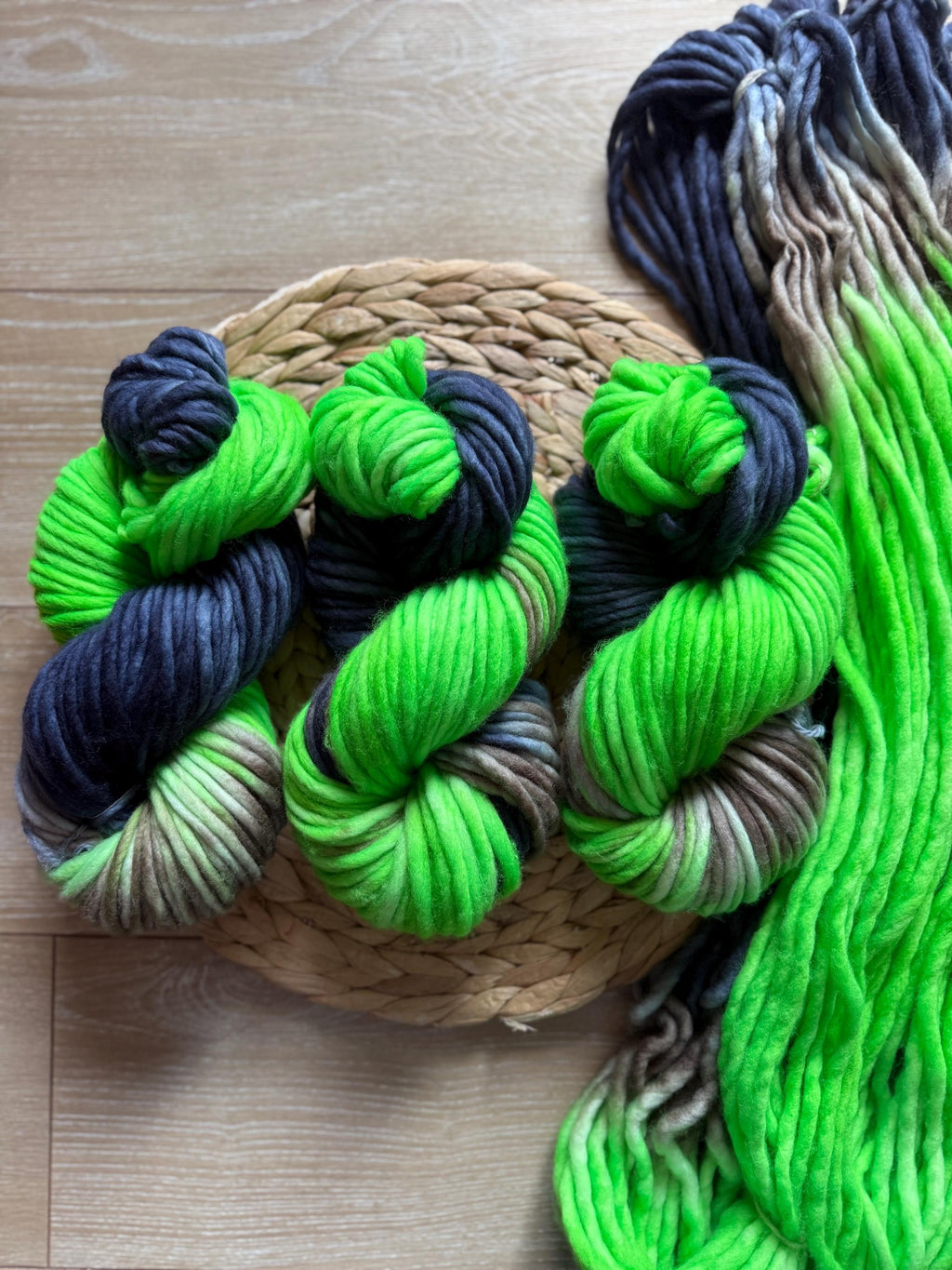 Seattle hand dyed super bulky merino wool yarn