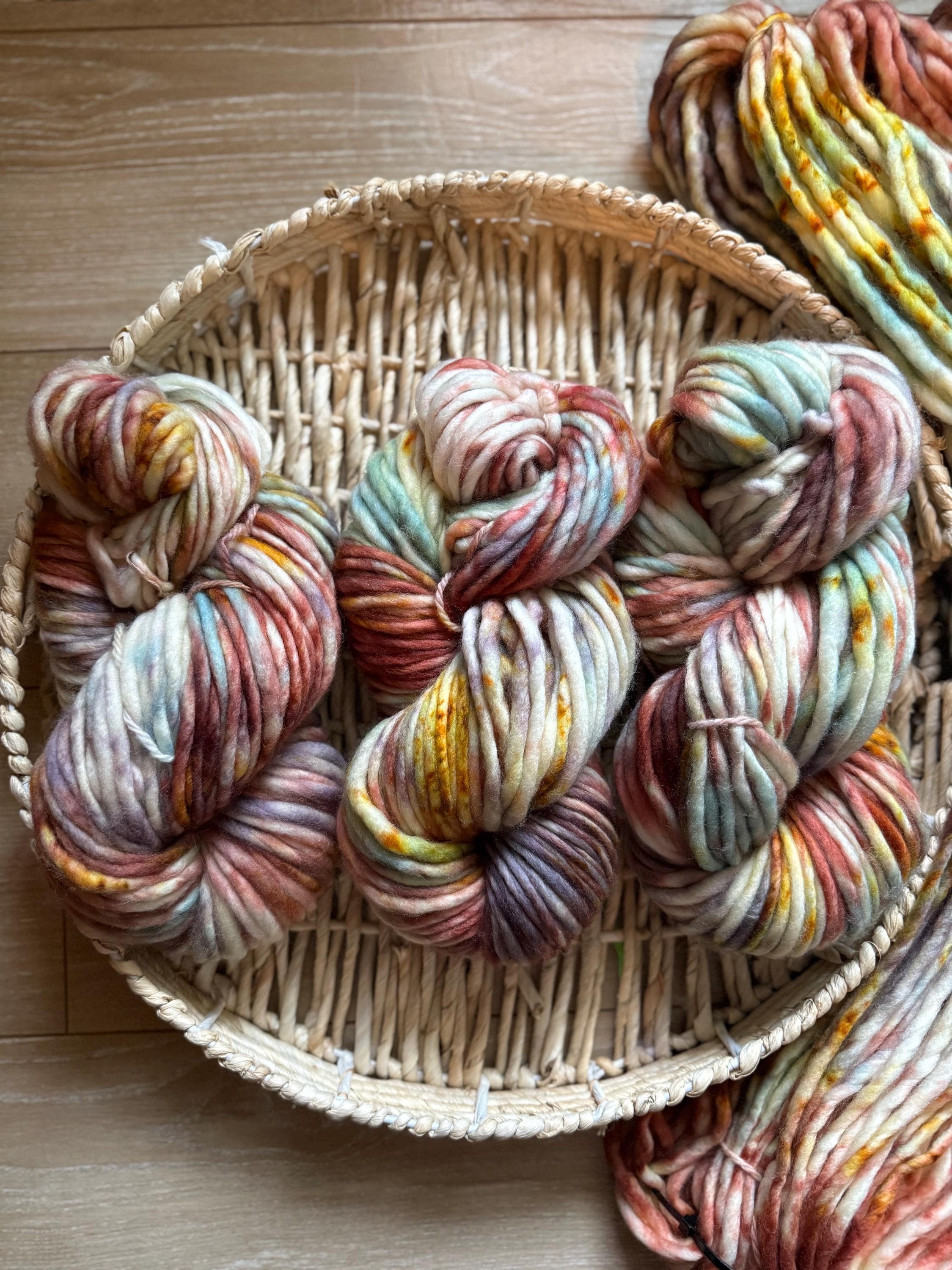 Clove Hand dyed super bulky merino wool, size 6 purple blue green, autumn fall natural, speckled, solid, multicolor, indie dye, superwash