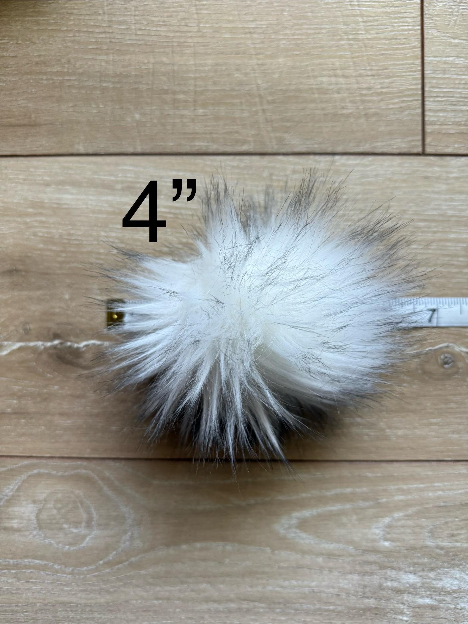 Speckles Faux fur Pom Pom
