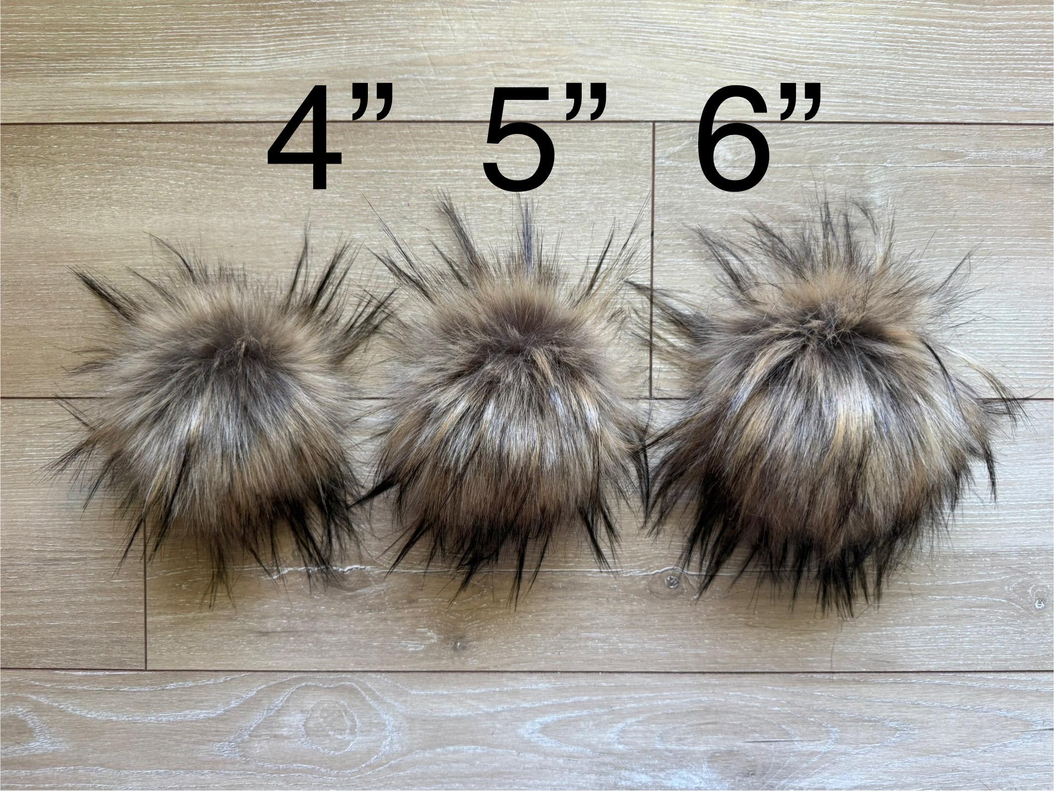 Grizzly luxe faux fur pom