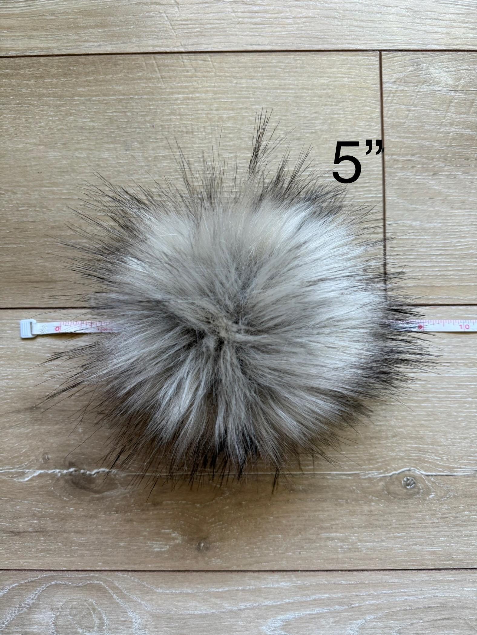 Timber wolf luxe pom