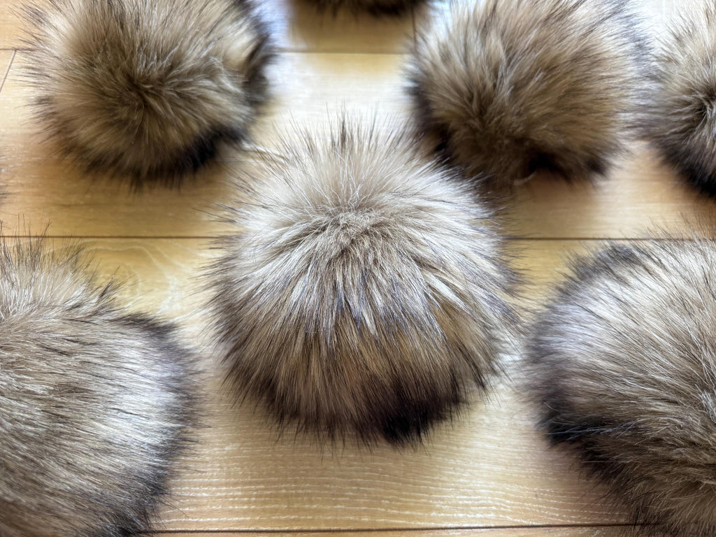 Fable luxe pom