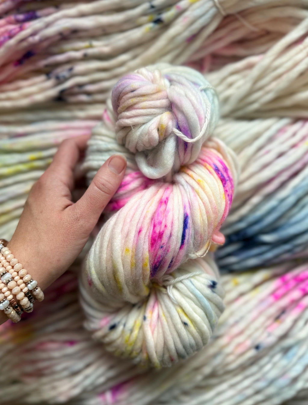 Iridescent Hand dyed super bulky merino wool