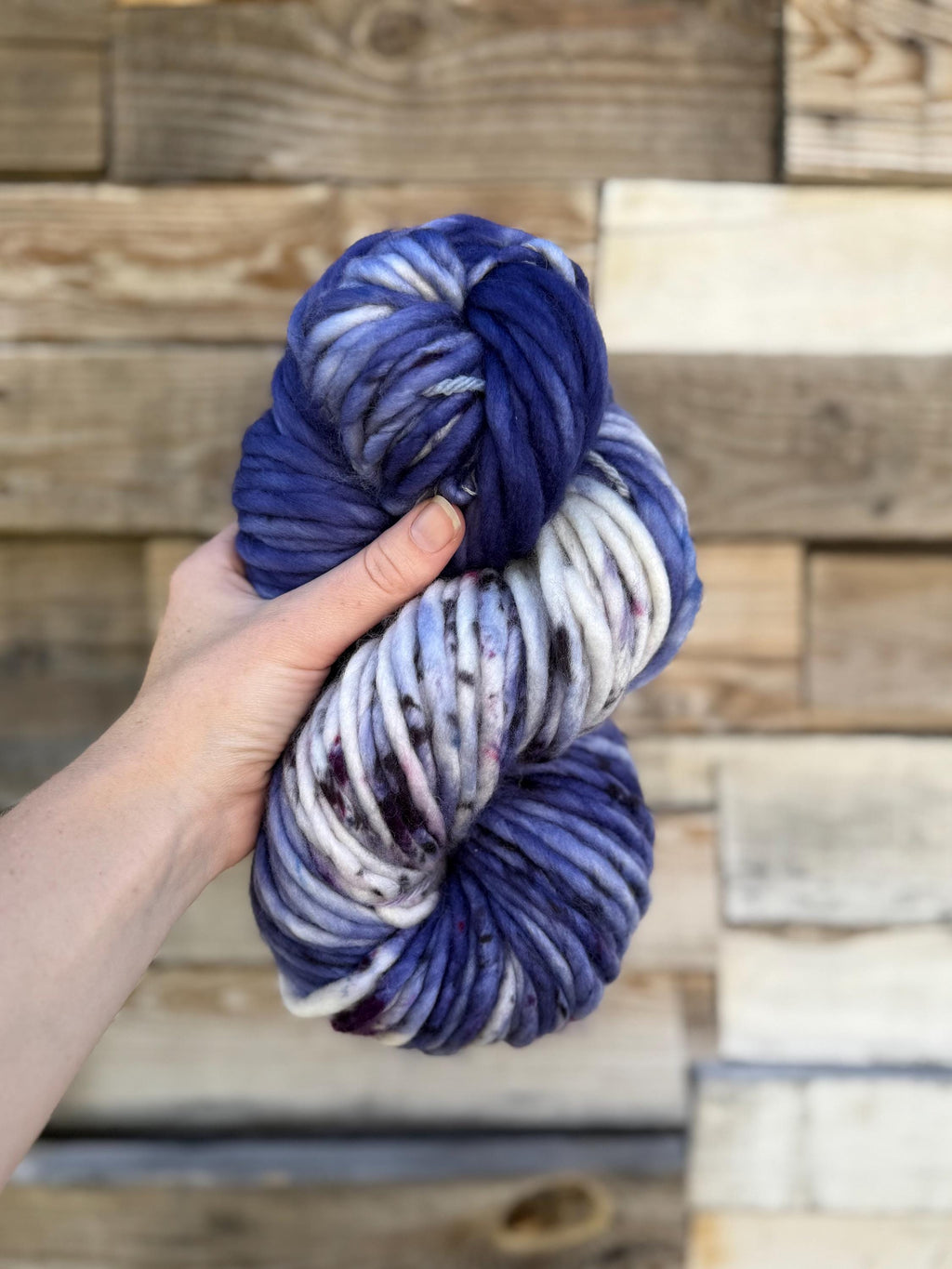 Violet eyes Hand dyed super bulky merino wool, size 6 purple blue, speckled, solid, multicolor, indie dye, superwash