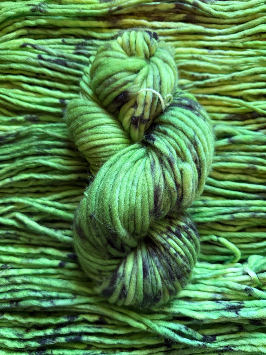 Supernatural Hand dyed super bulky merino wool, size 6 Halloween, green speckled, multicolor, indie dye, superwash colorway