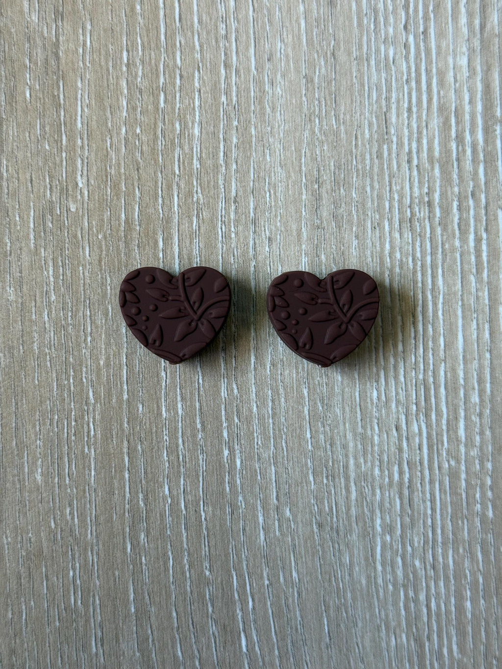 Hearts needle stoppers for knitting needles
