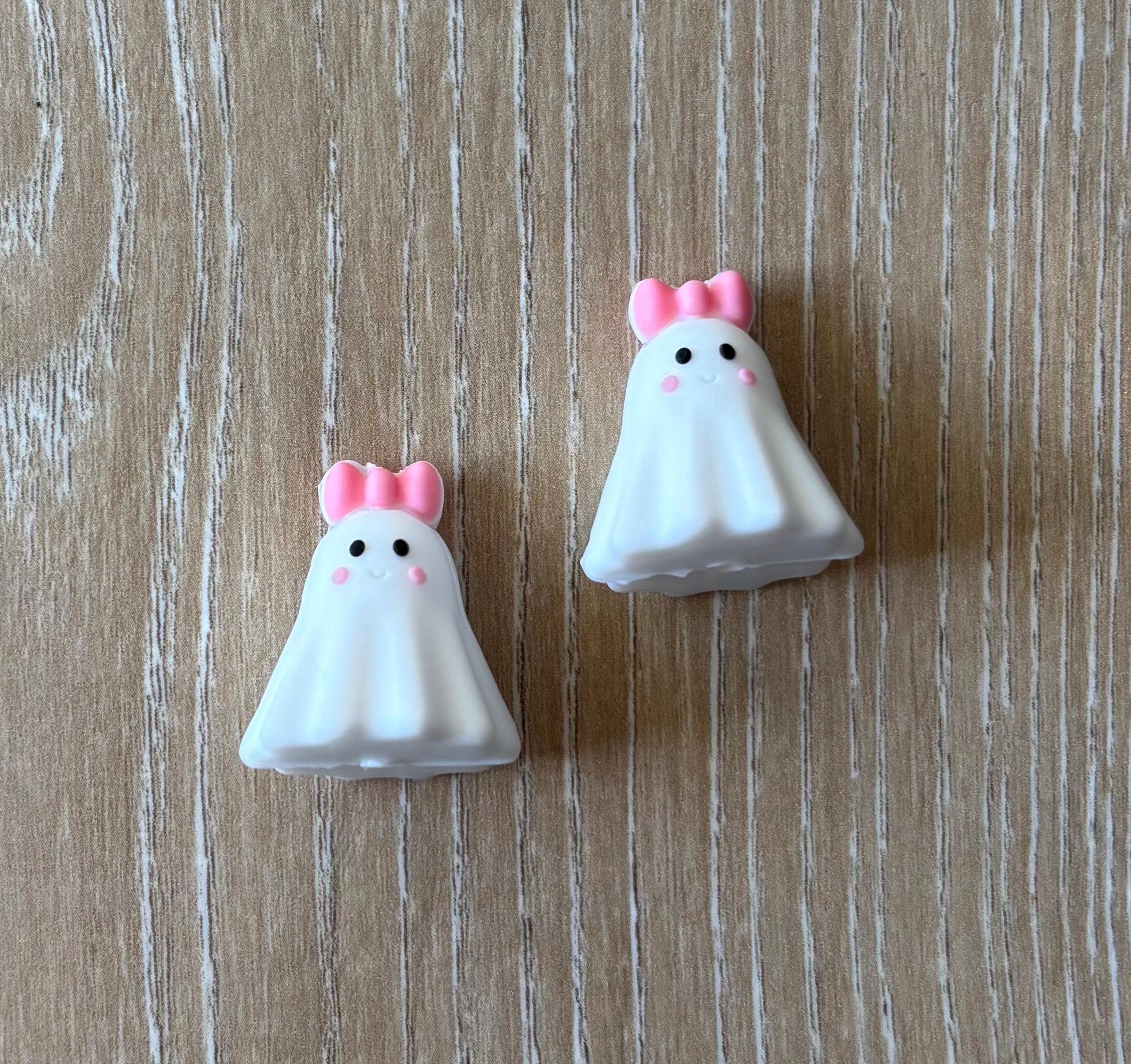 Cute ghost needle stoppers