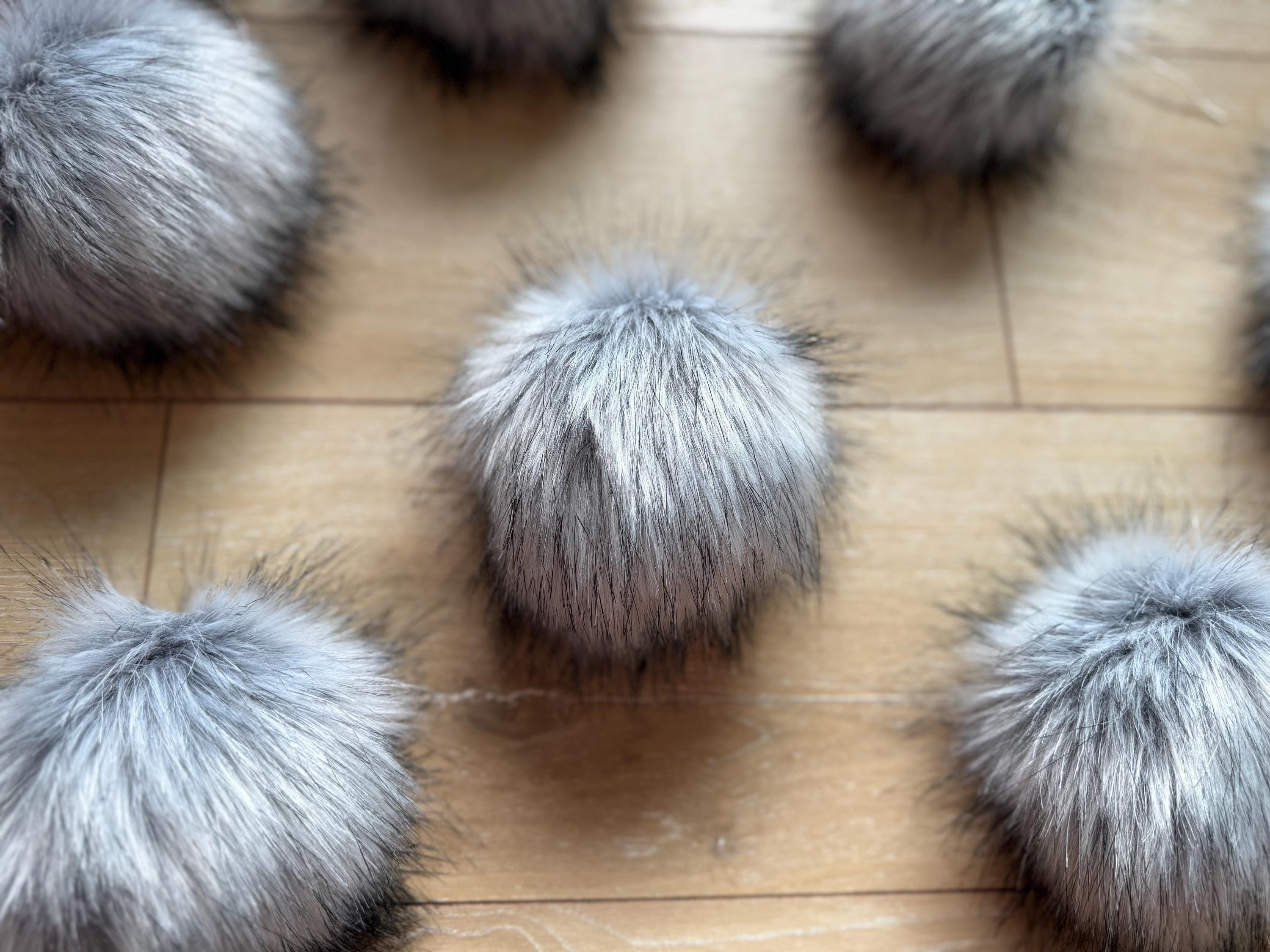 Koala Faux fur Pom Pom