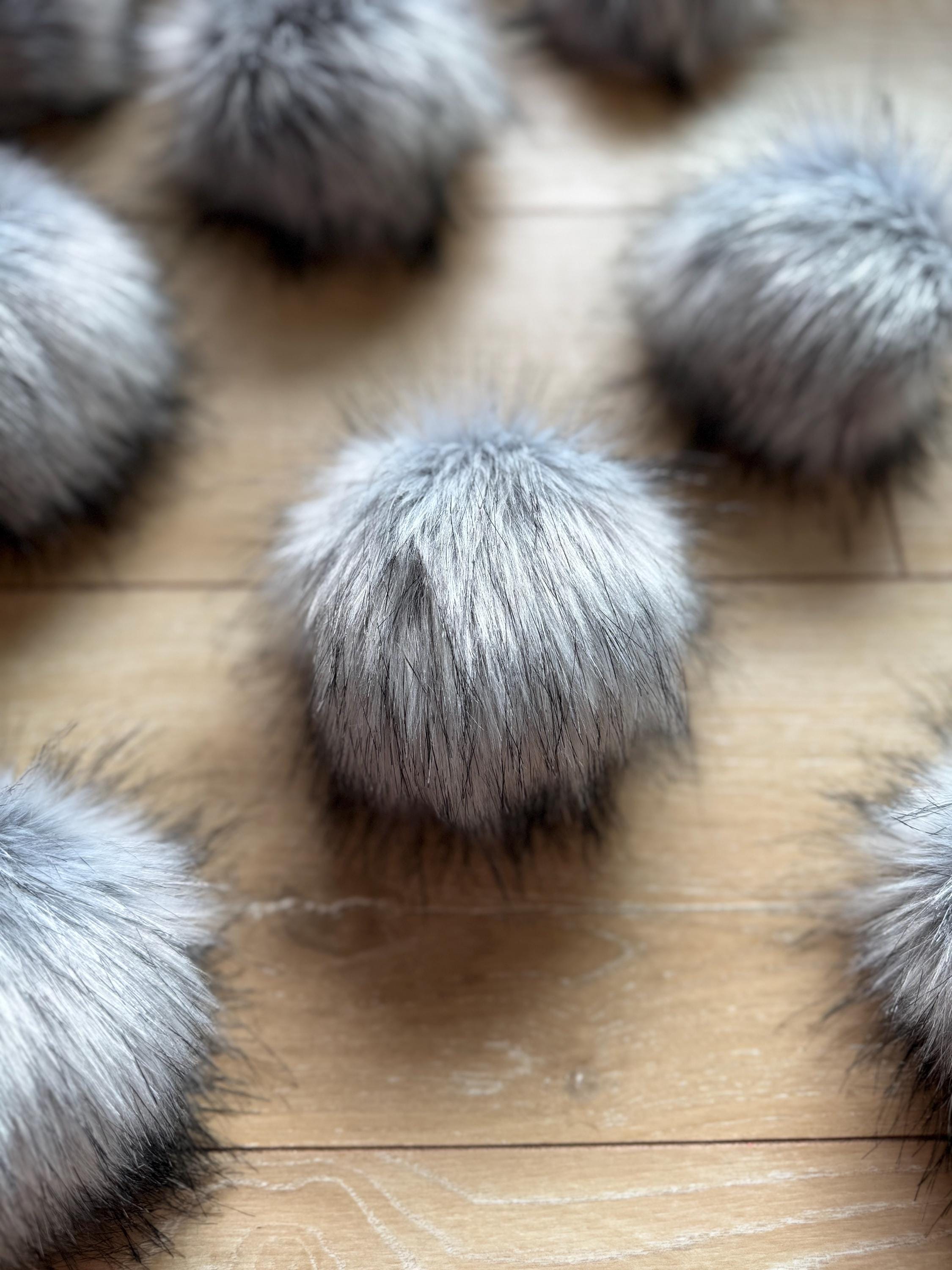 Koala Faux fur Pom Pom