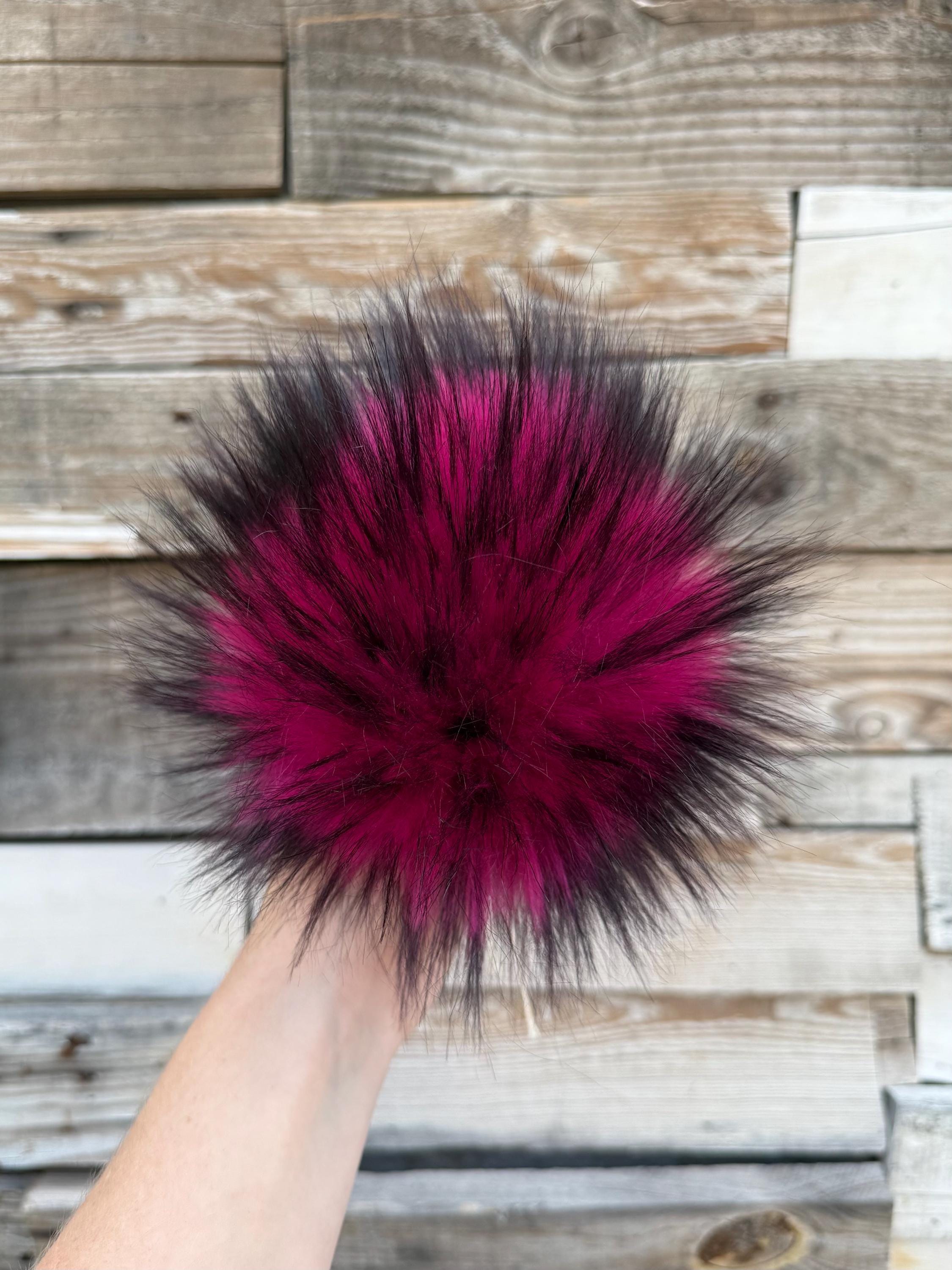 Miranda husky Faux fur Pom Pom