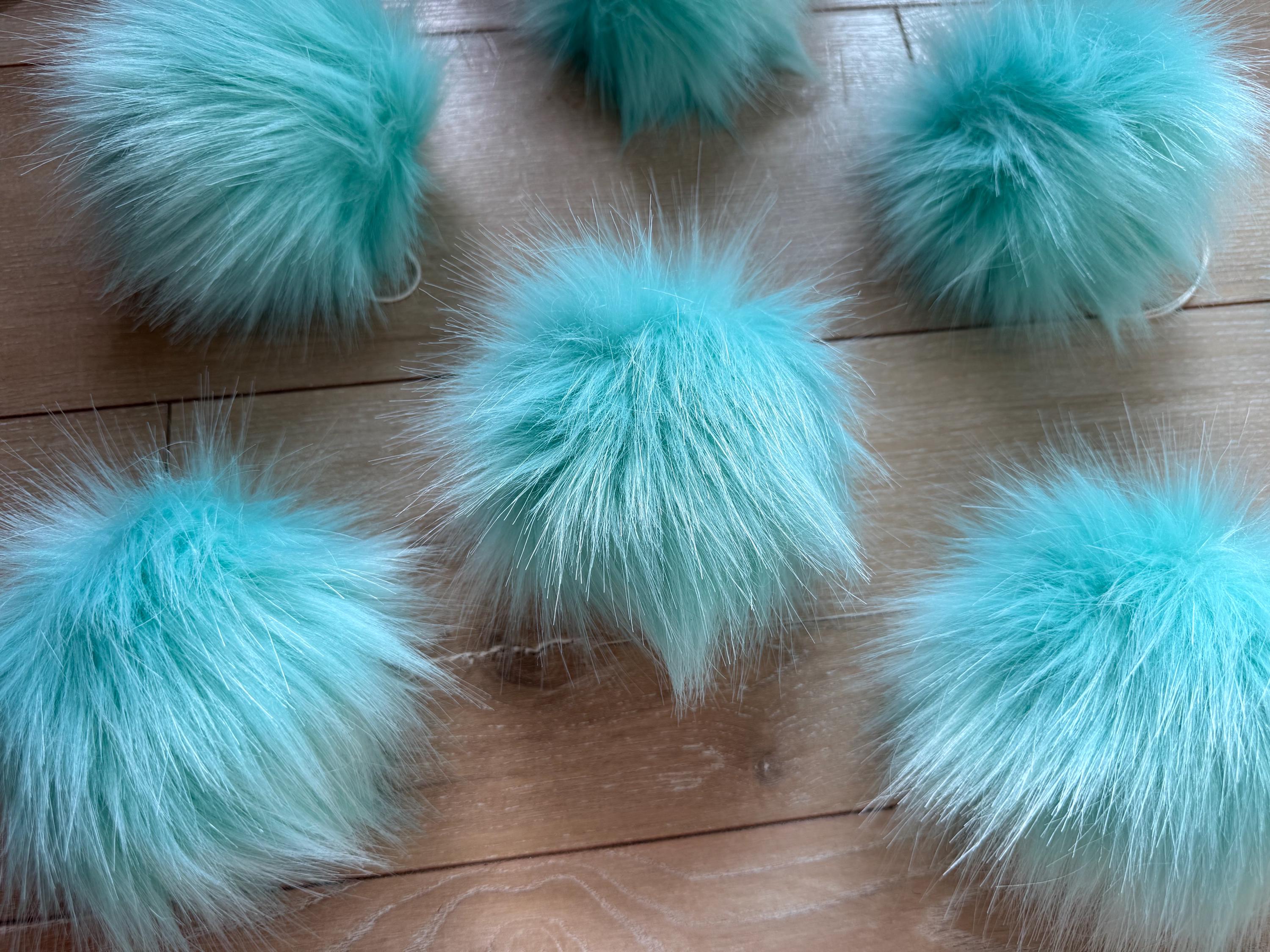 Aquatic Faux fur Pom Pom