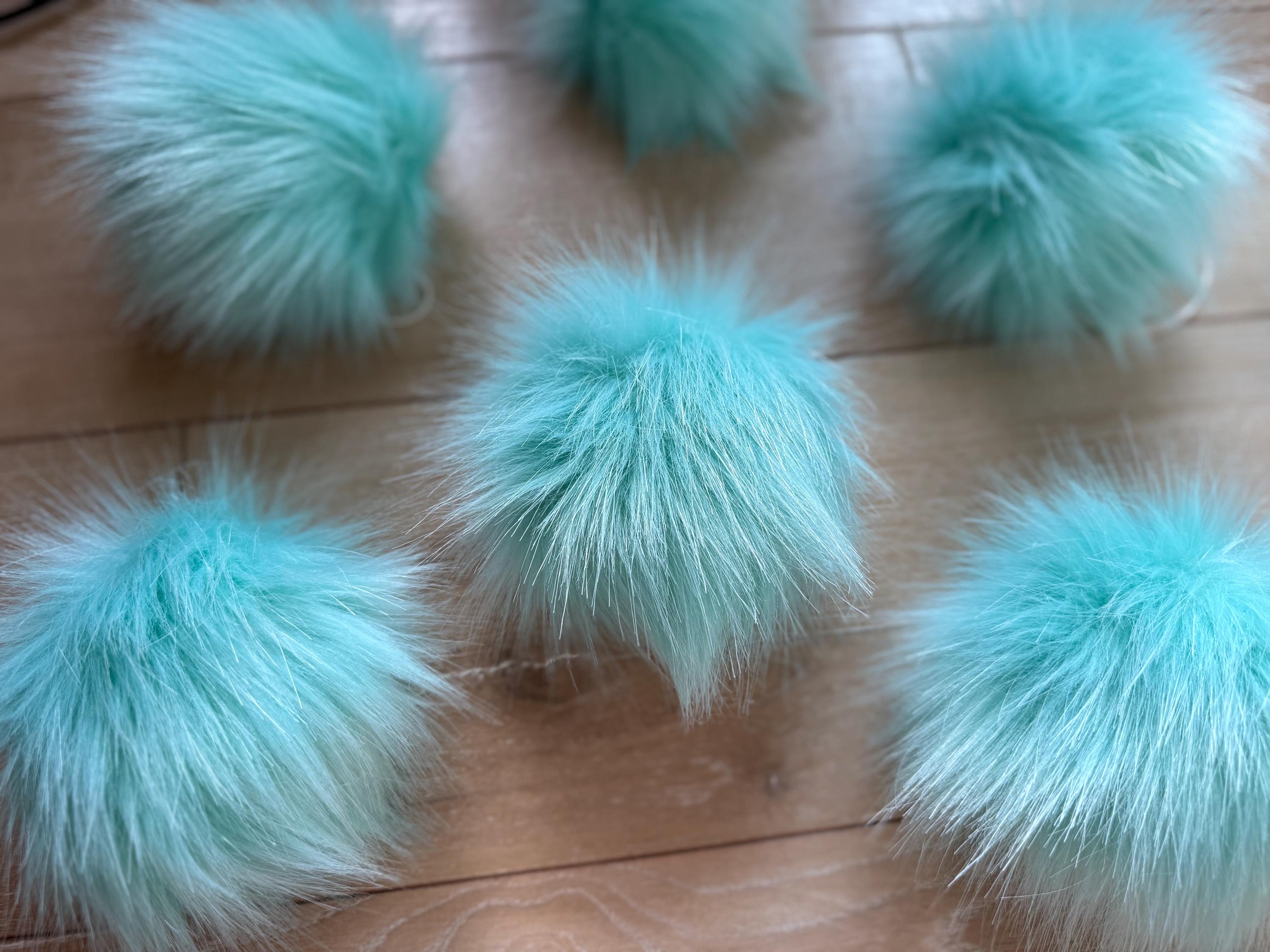 Aquatic Faux fur Pom Pom