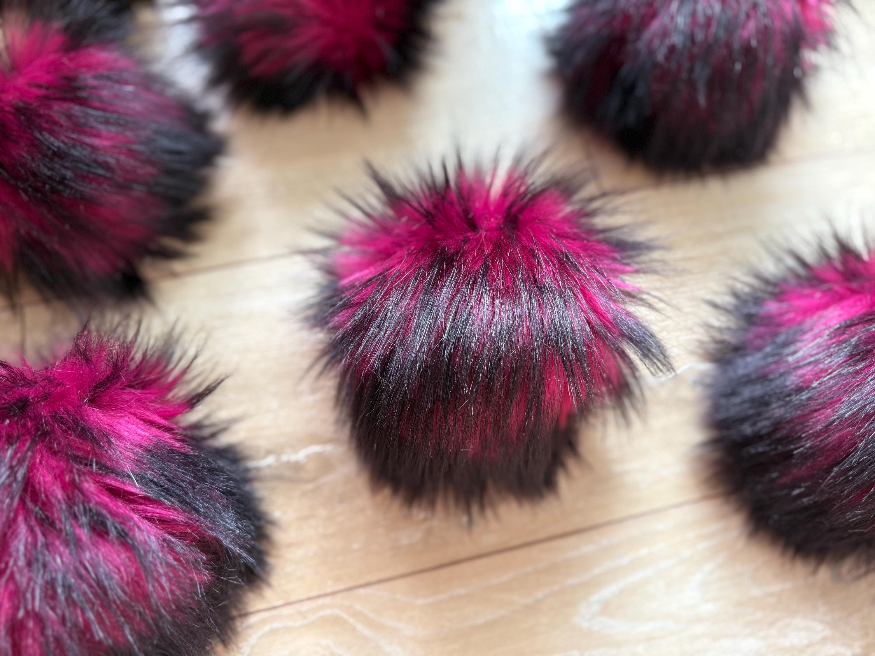 Miranda husky Faux fur Pom Pom