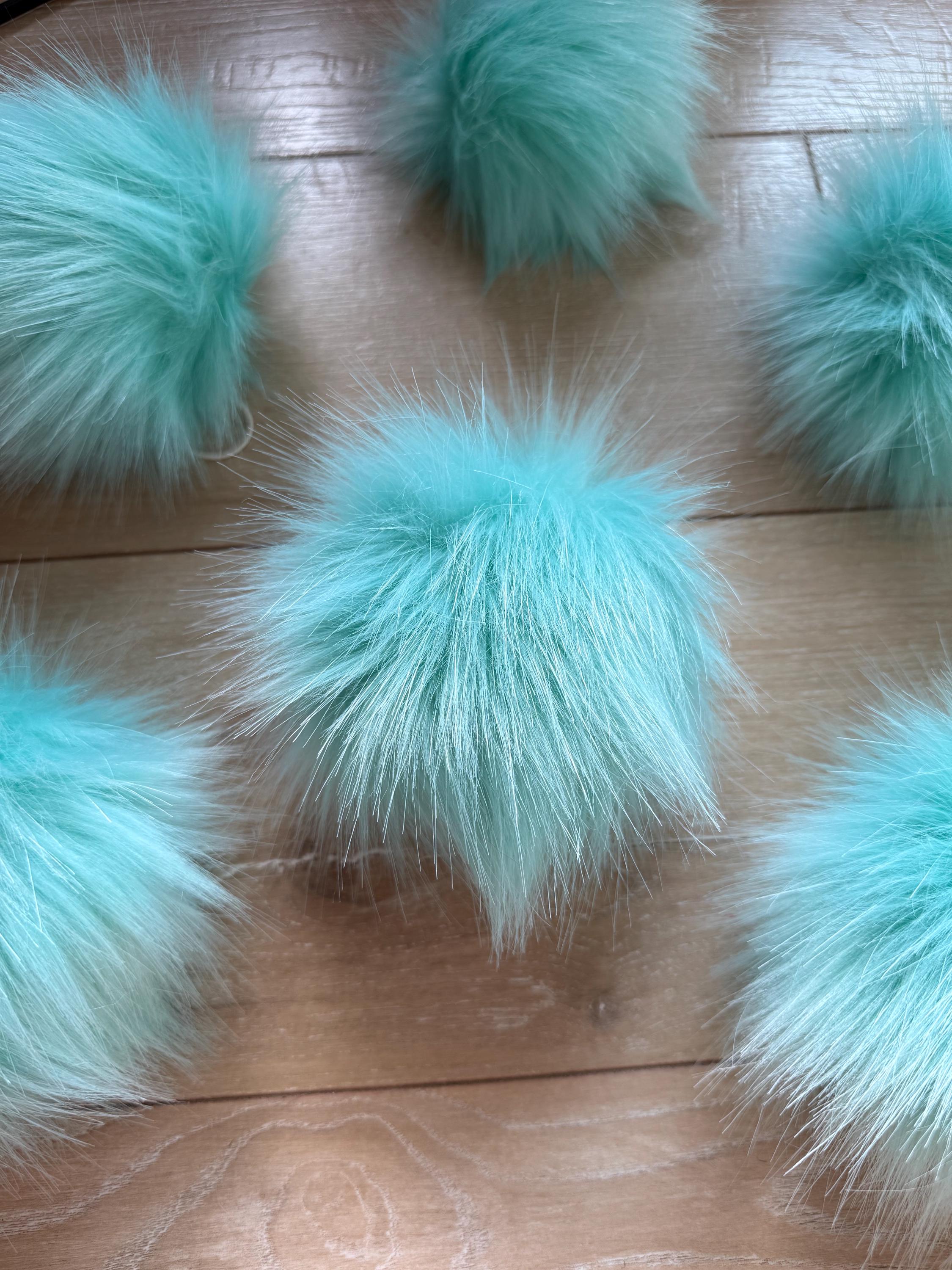 Aquatic Faux fur Pom Pom