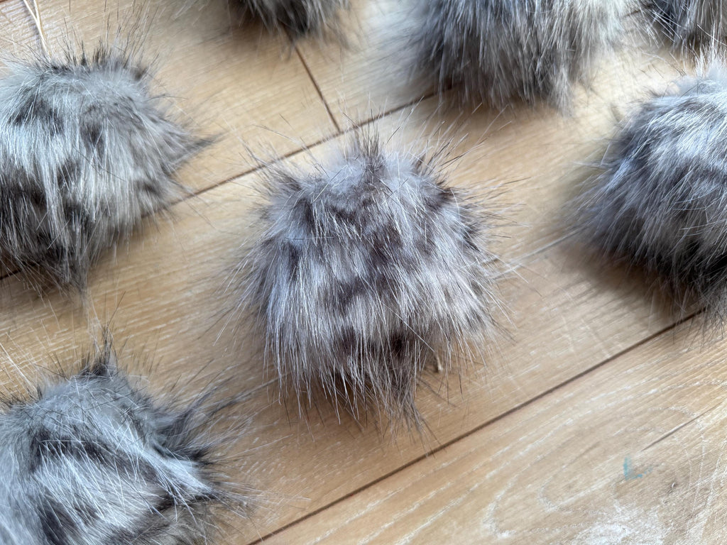 Grey Cheetah Faux fur Pom Pom