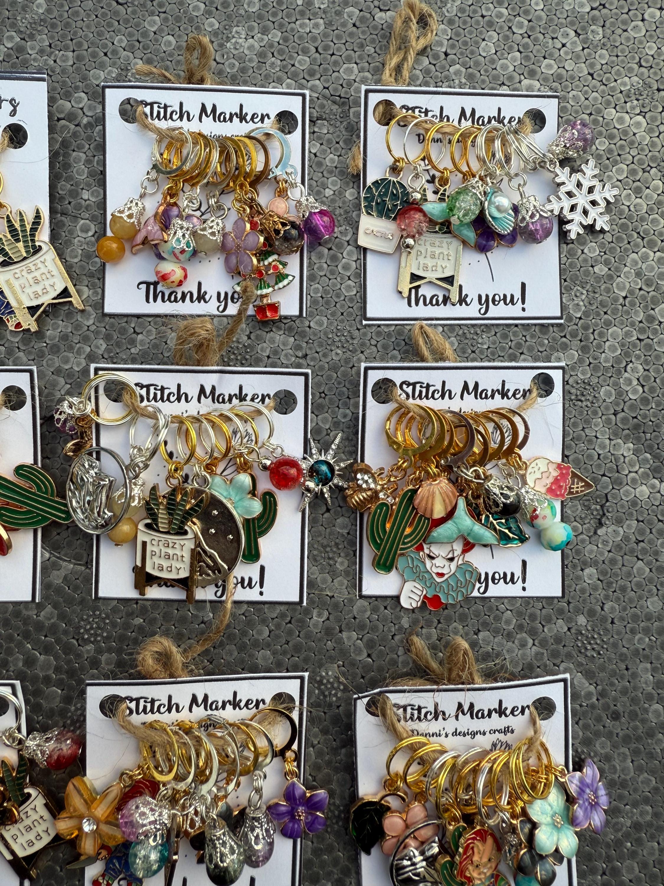 10 random Stitch markers, crochet, knit, gold plated, with round clasp, surprise pack, cute, knitting, open and close, silver plated